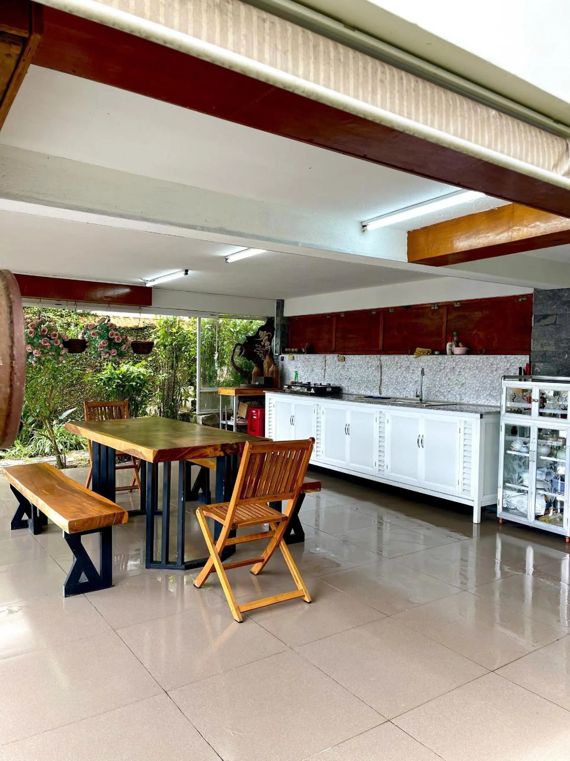 Hoa Ngoc Lan - The Orchid Villa Dalat