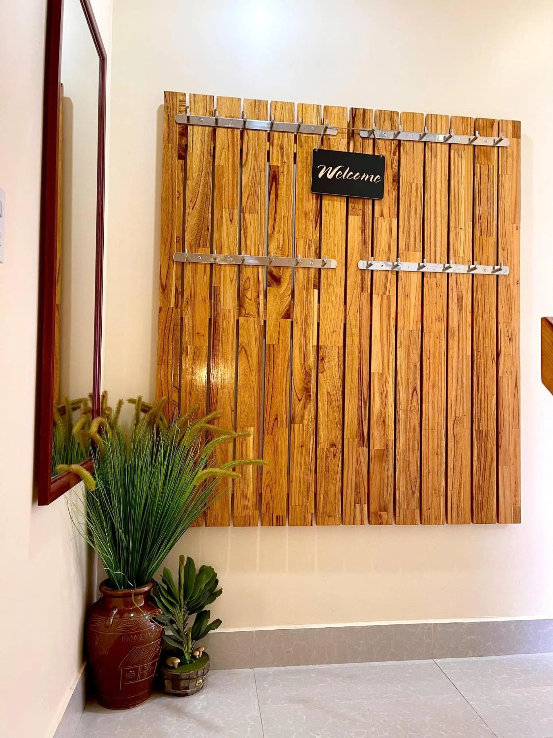 Hoa Ngoc Lan - The Orchid Villa Dalat