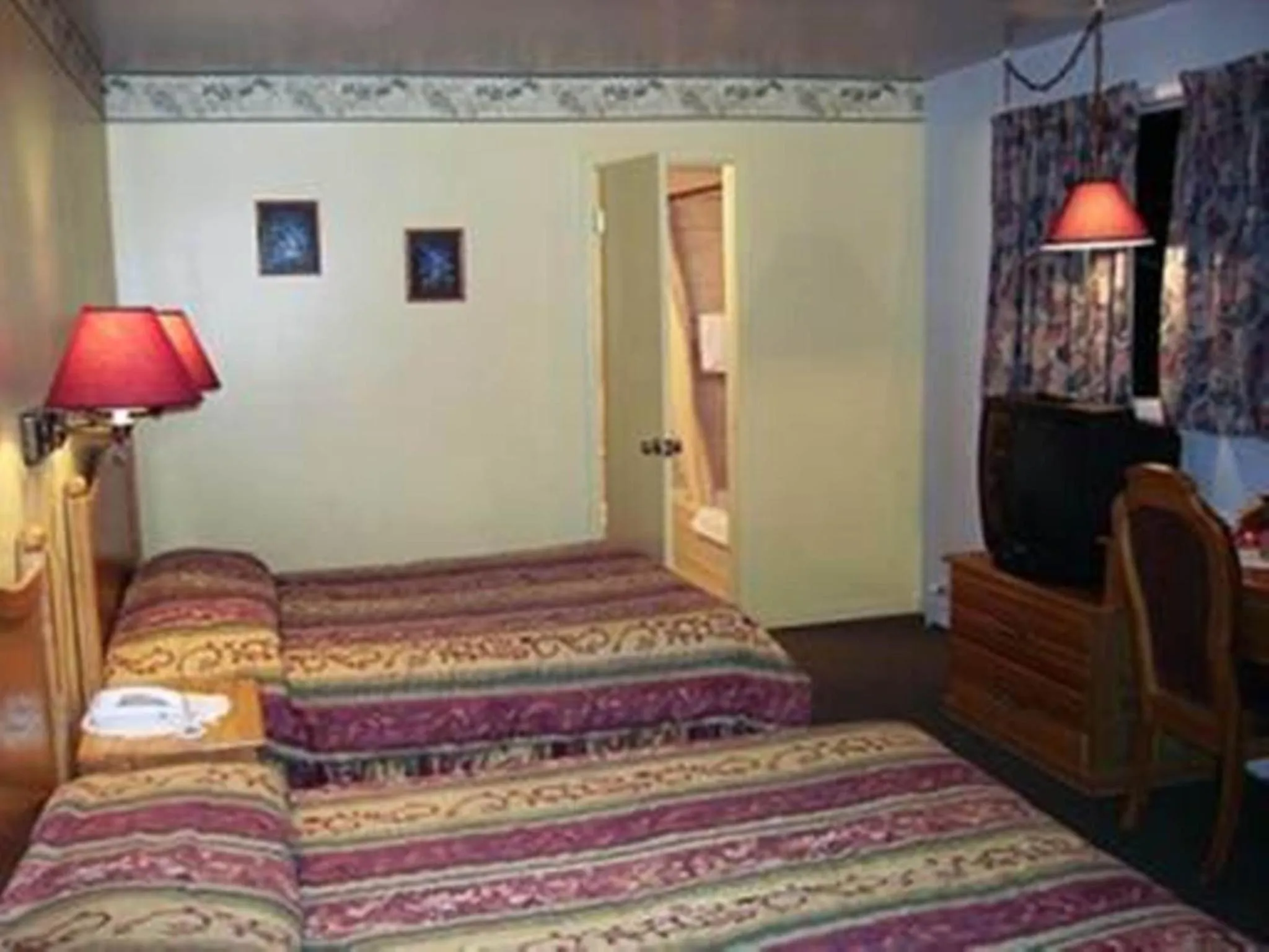 Bed in Auberge Mountain View Inn