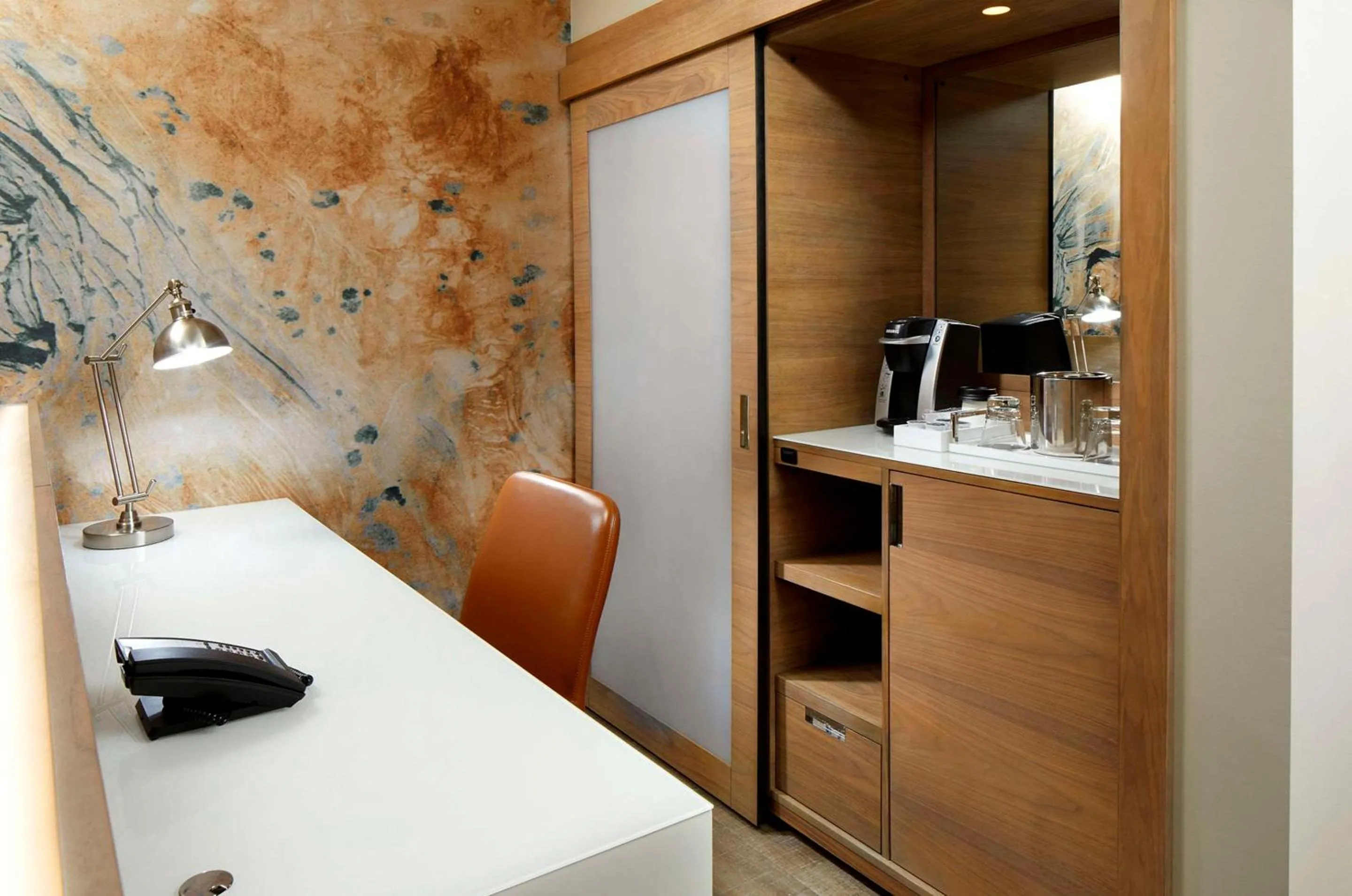 Bedroom in Cambria Hotel Phoenix Chandler - Fashion Center