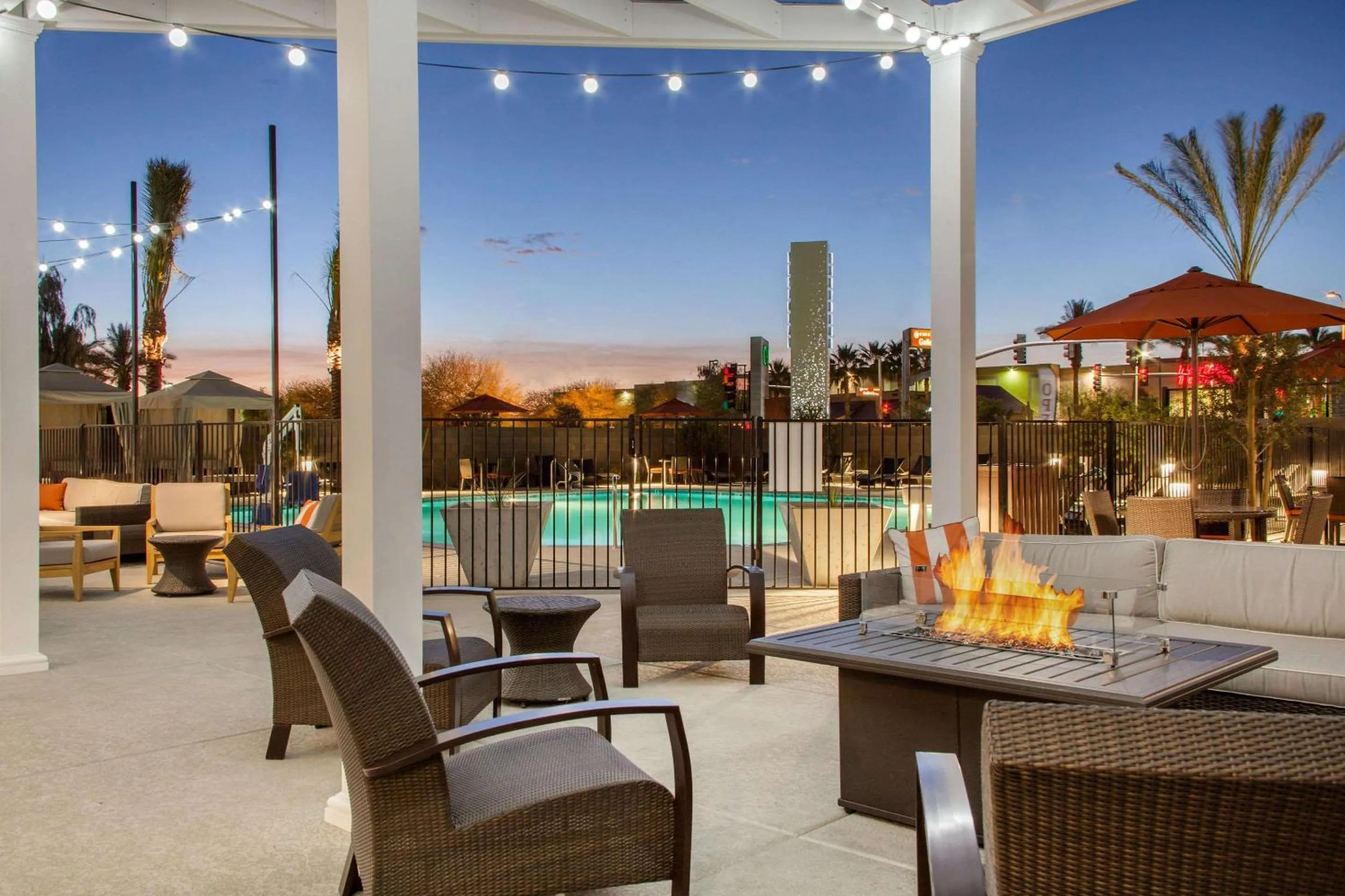 Swimming pool in Cambria Hotel Phoenix Chandler - Fashion Center