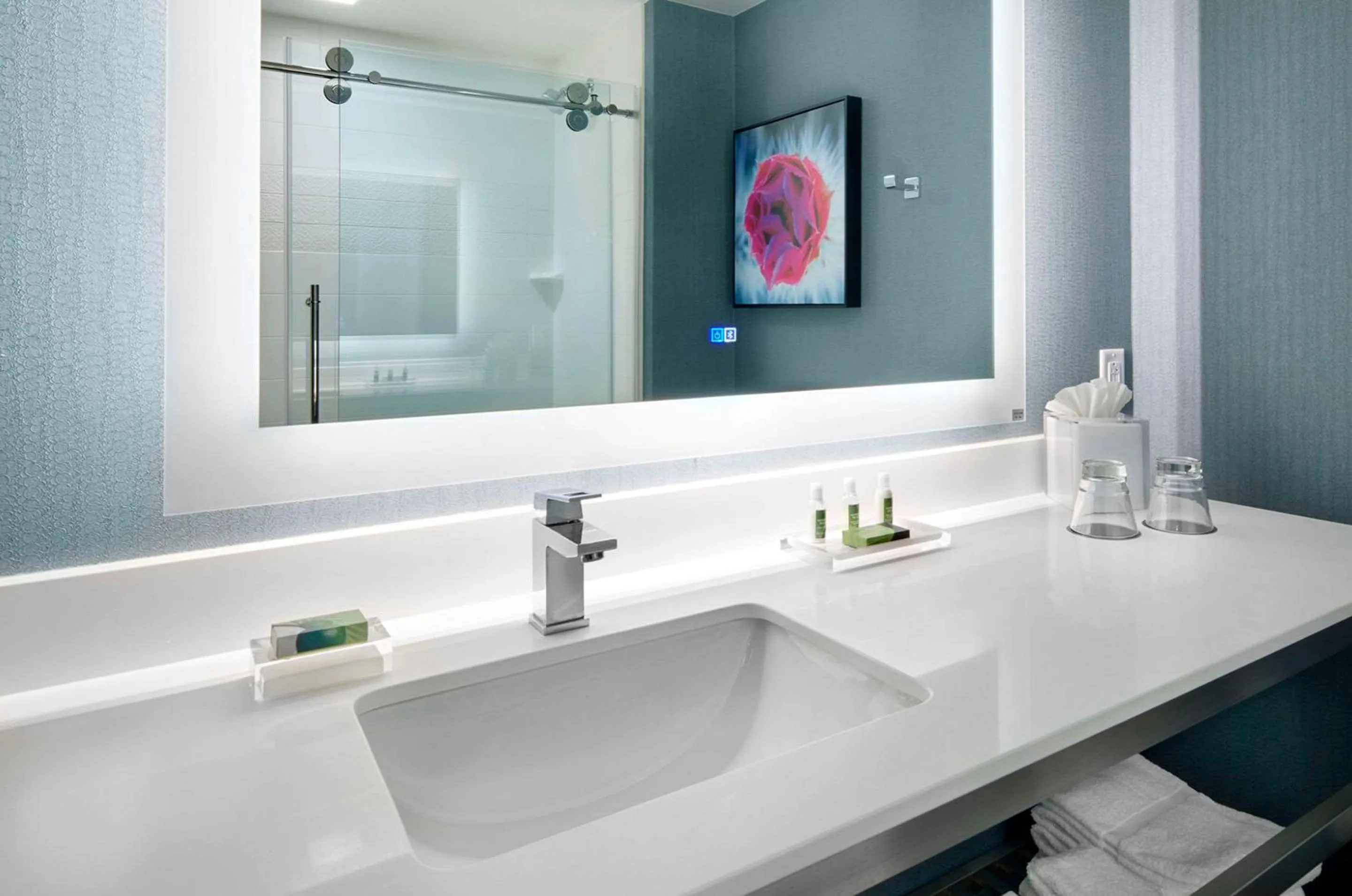 Bedroom in Cambria Hotel Phoenix Chandler - Fashion Center