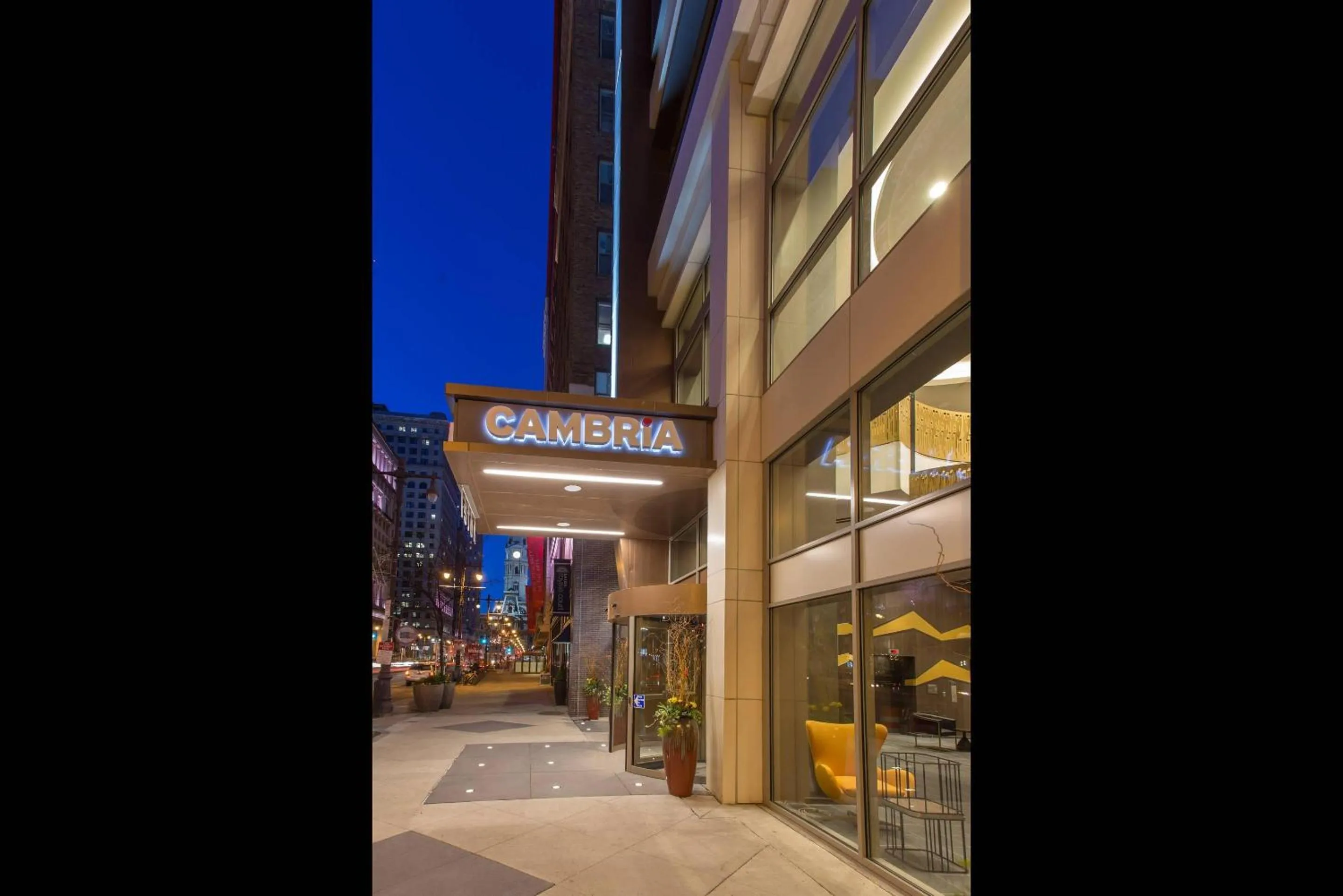 Property building in Cambria Hotel Philadelphia Downtown - City Center