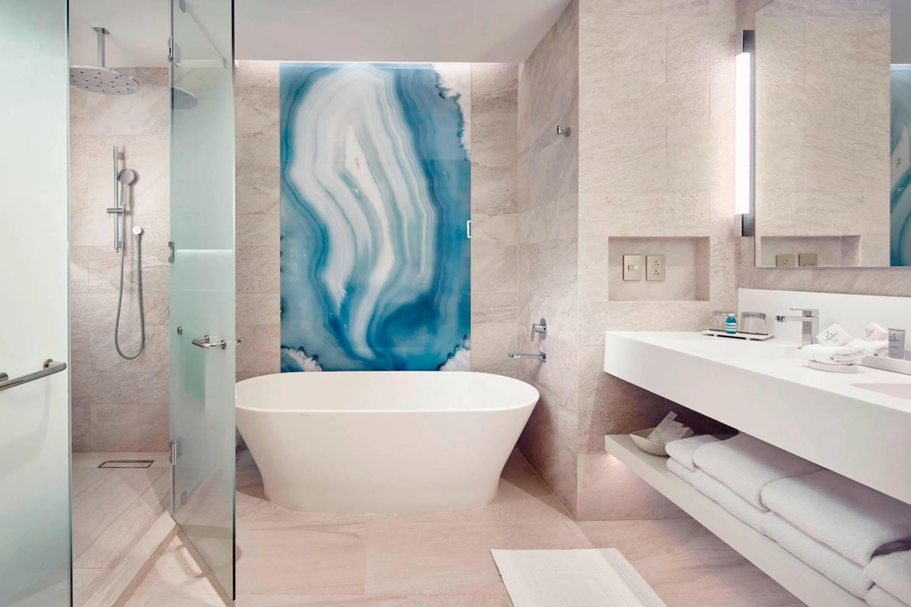 Bathroom in JW Marriott Cancun Resort & Spa