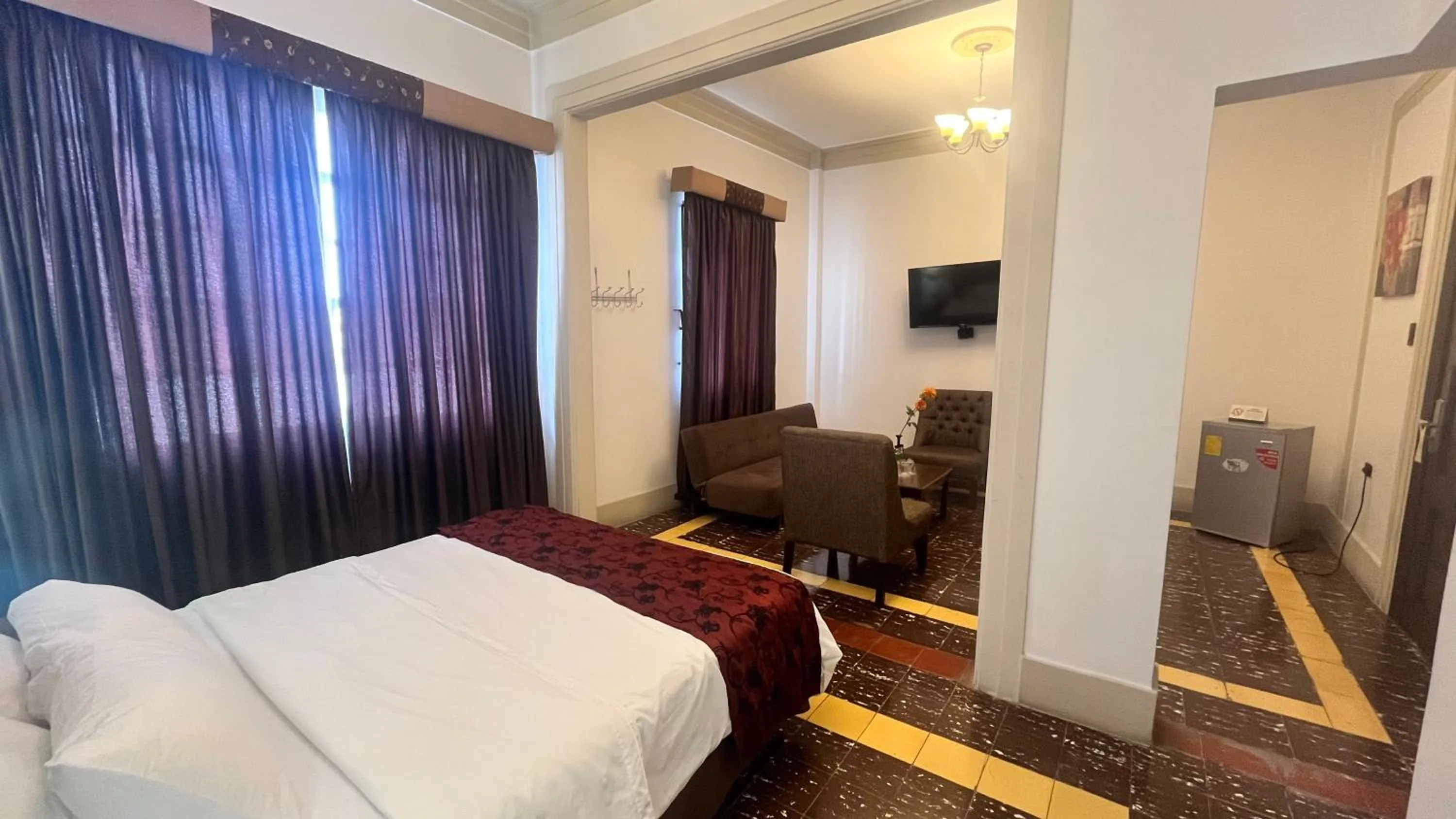 TV and multimedia, Bed in Hotel Patrimonial by Greenfield