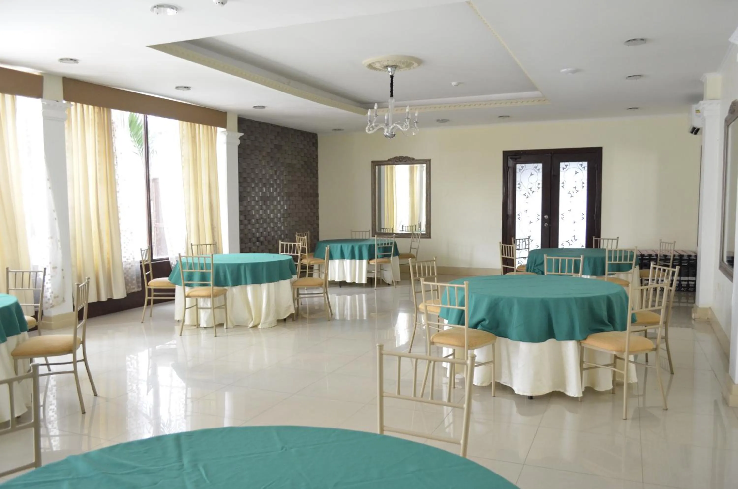 Banquet/Function facilities in Hotel Patrimonial by Greenfield