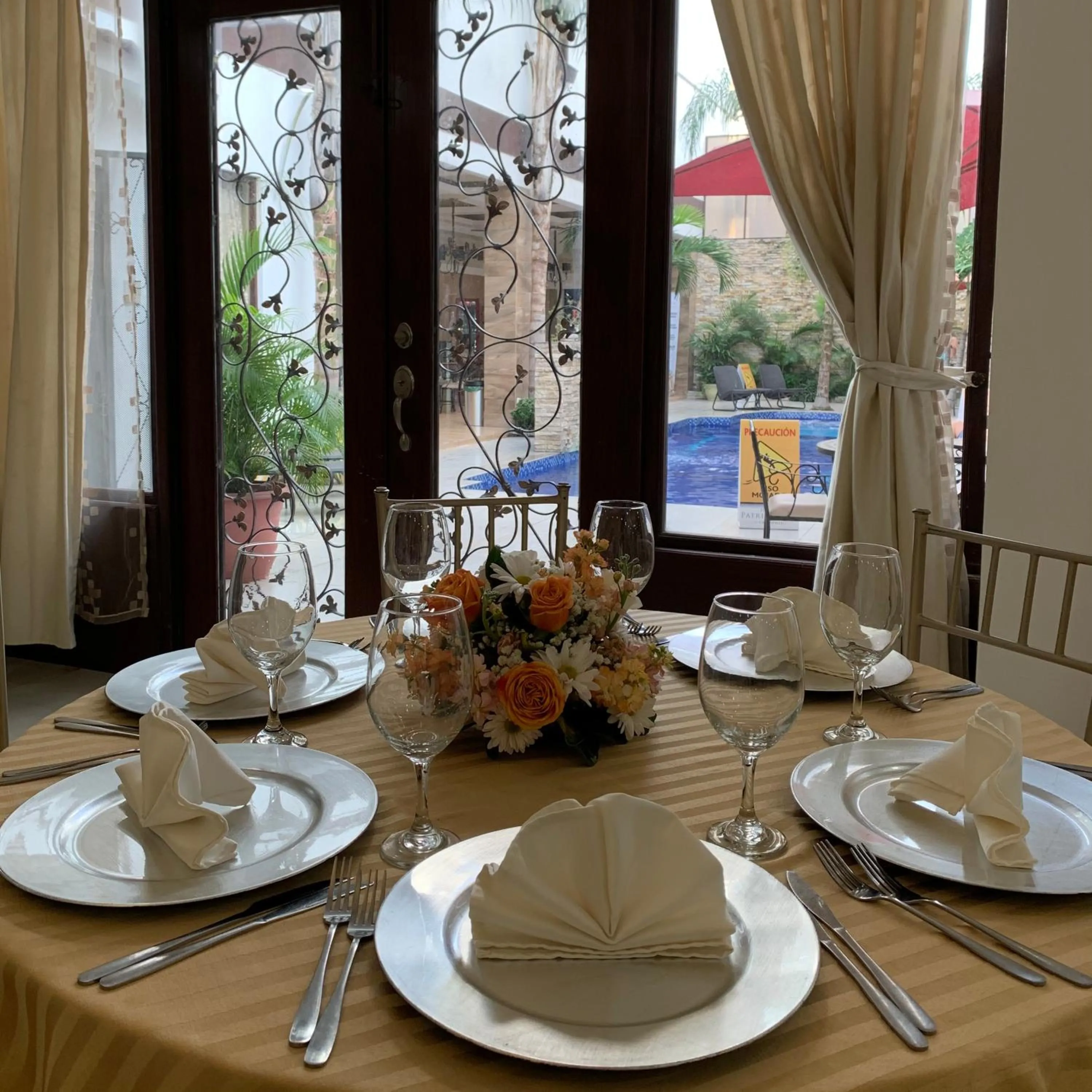 Banquet/Function facilities in Hotel Patrimonial by Greenfield