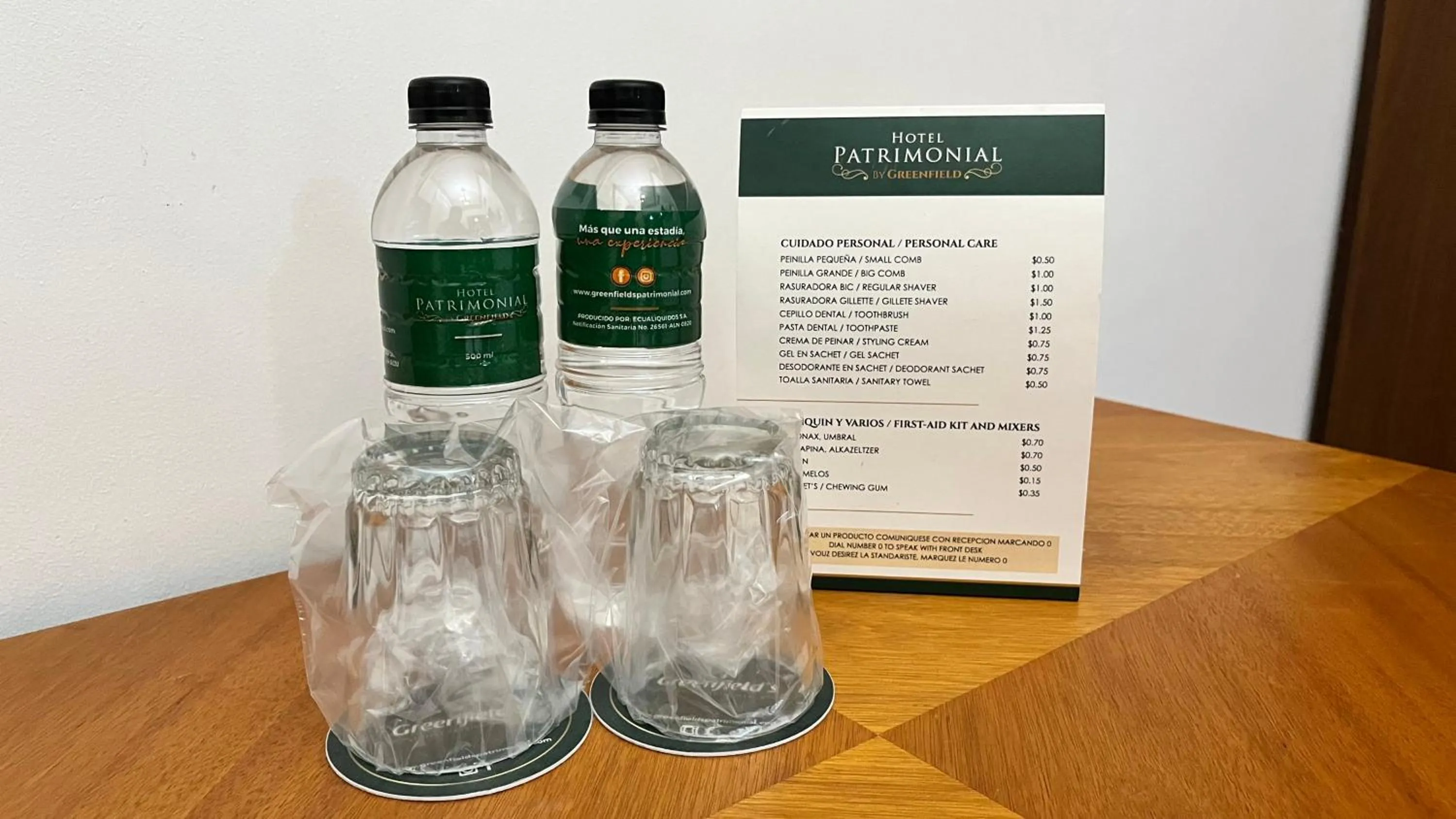 Drinks in Hotel Patrimonial by Greenfield