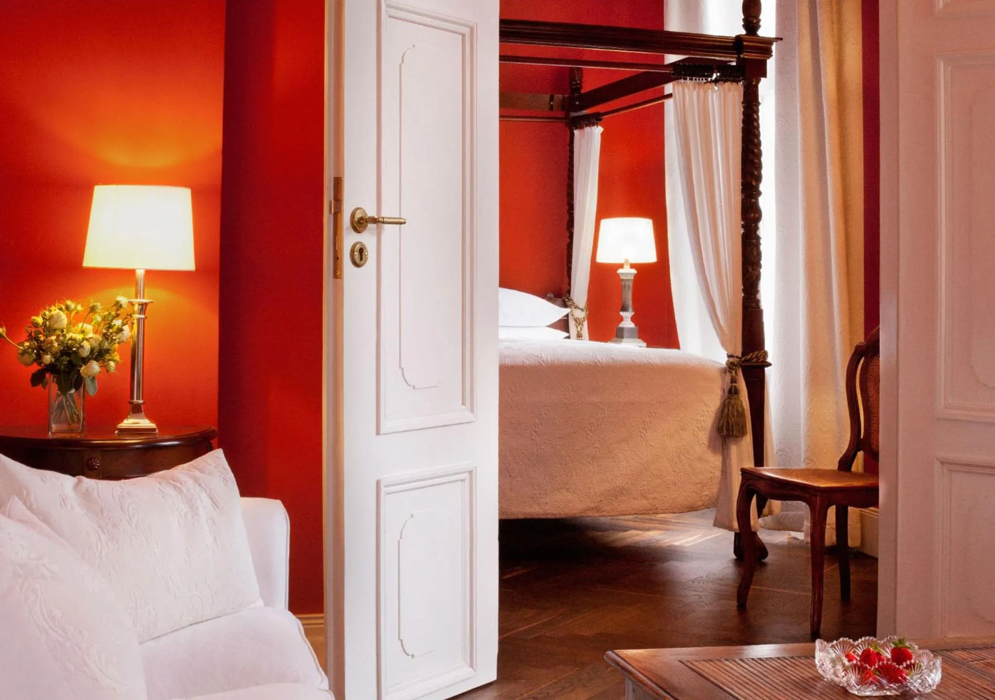 Photo of the whole room, Bed in Schlosshotel Ziethen