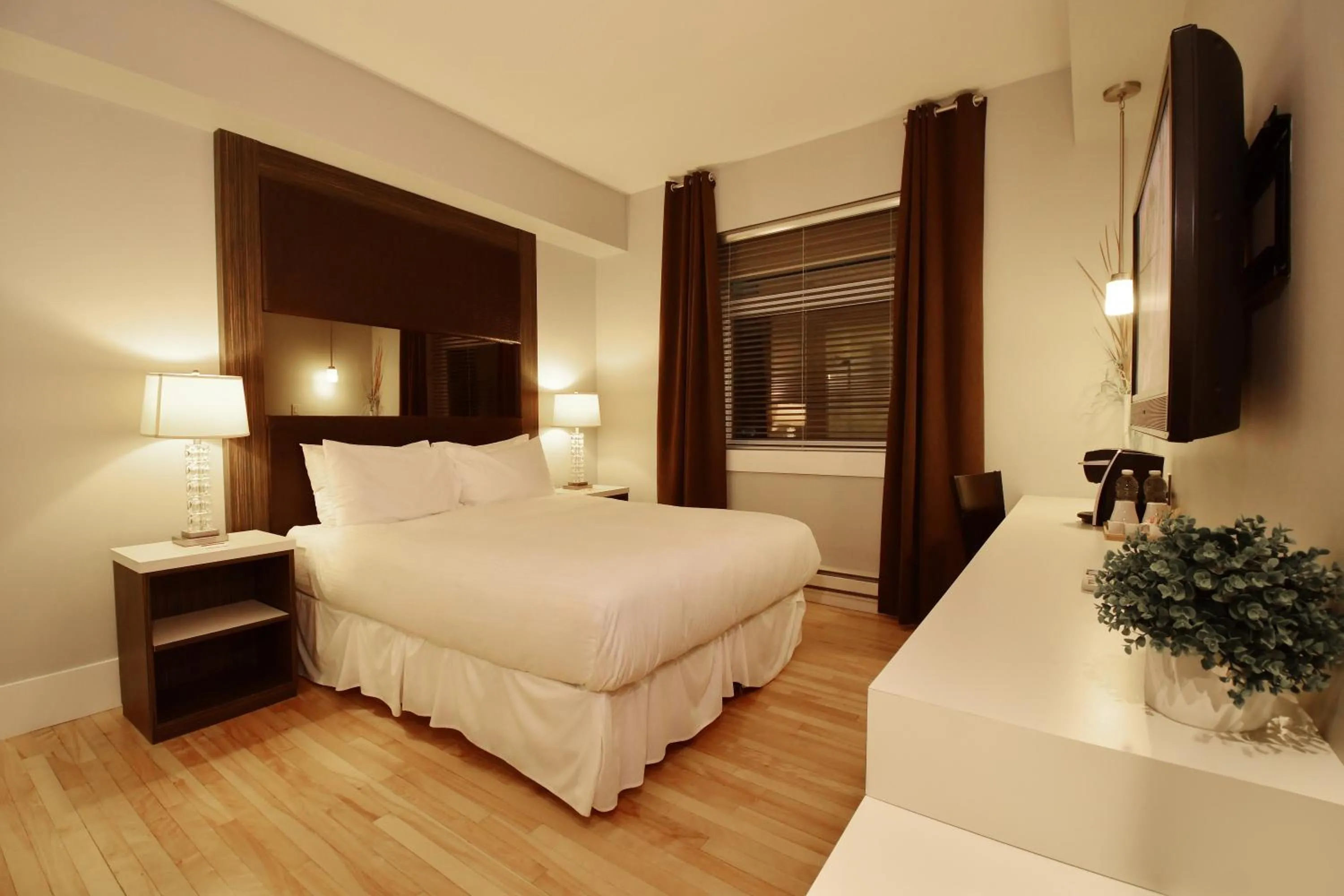 Bed in St James Gate by Bower Boutique Hotels