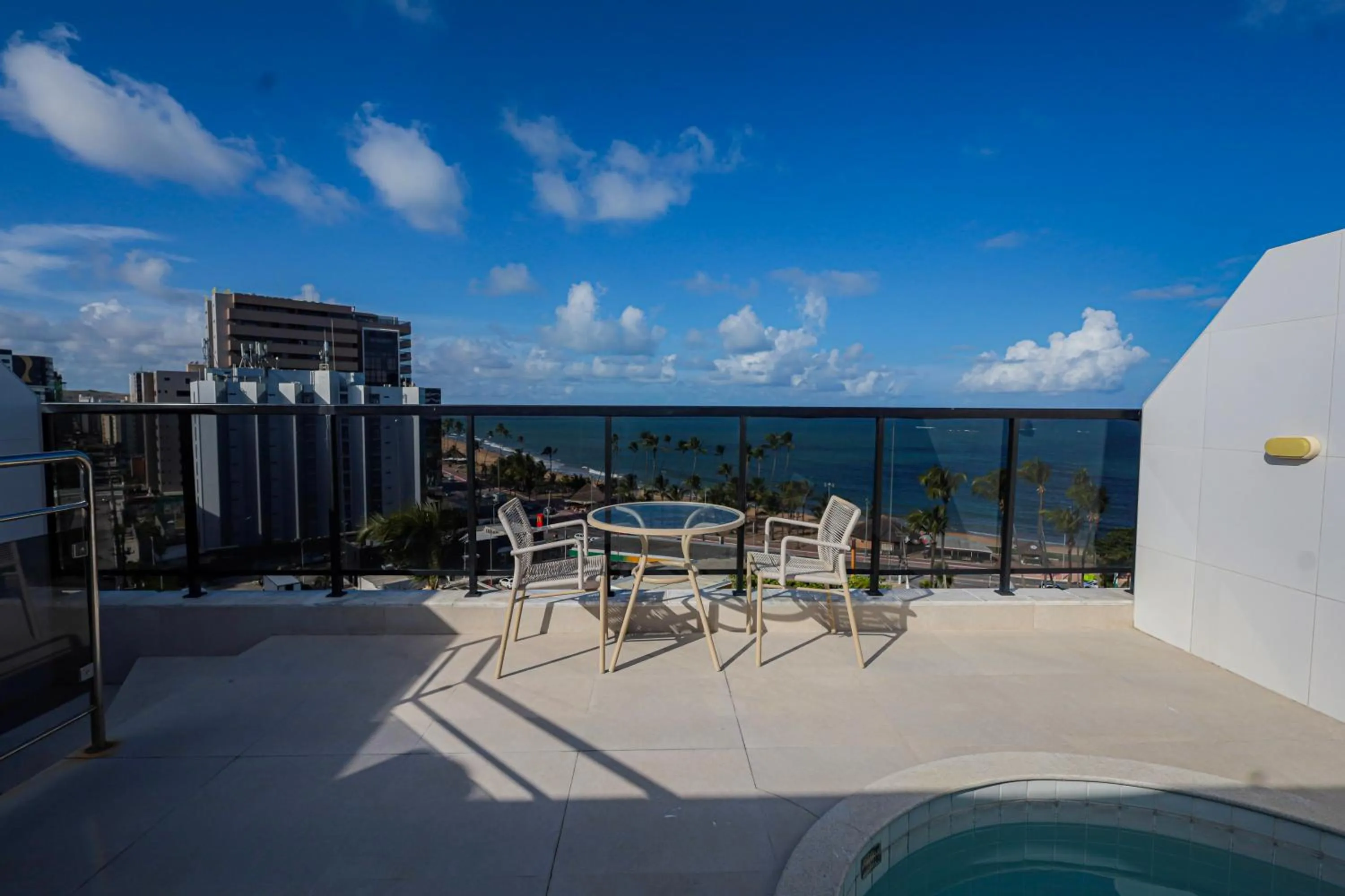 Pool view in Maceió Atlantic Suites
