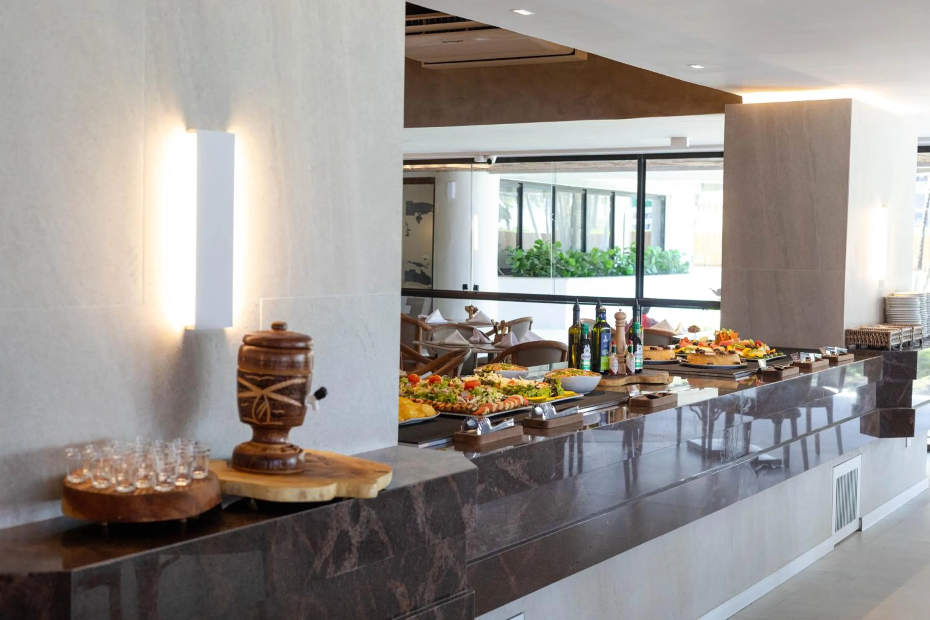 Restaurant/places to eat in Maceió Atlantic Suites