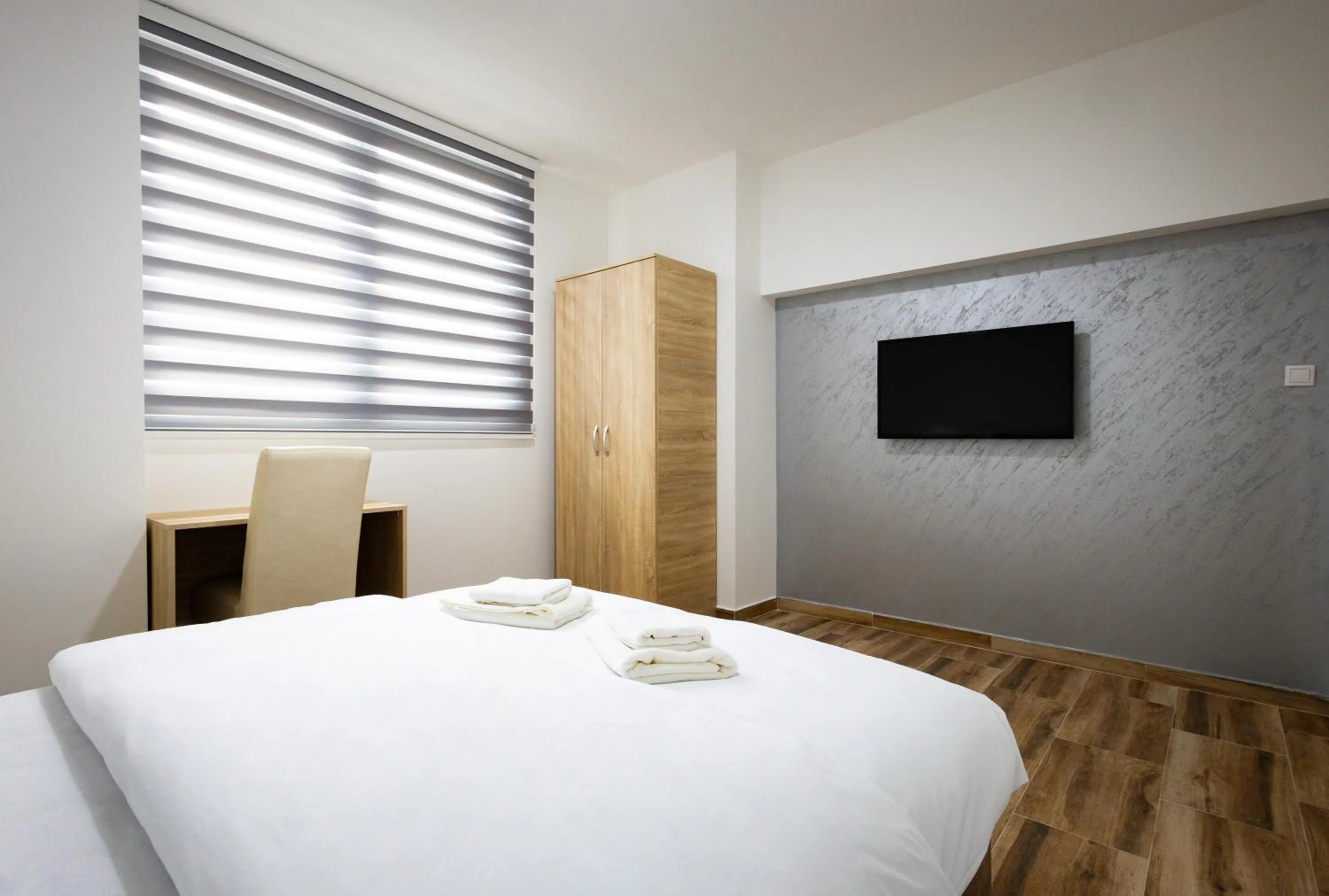 Bed in Restoran & Motel Manjež