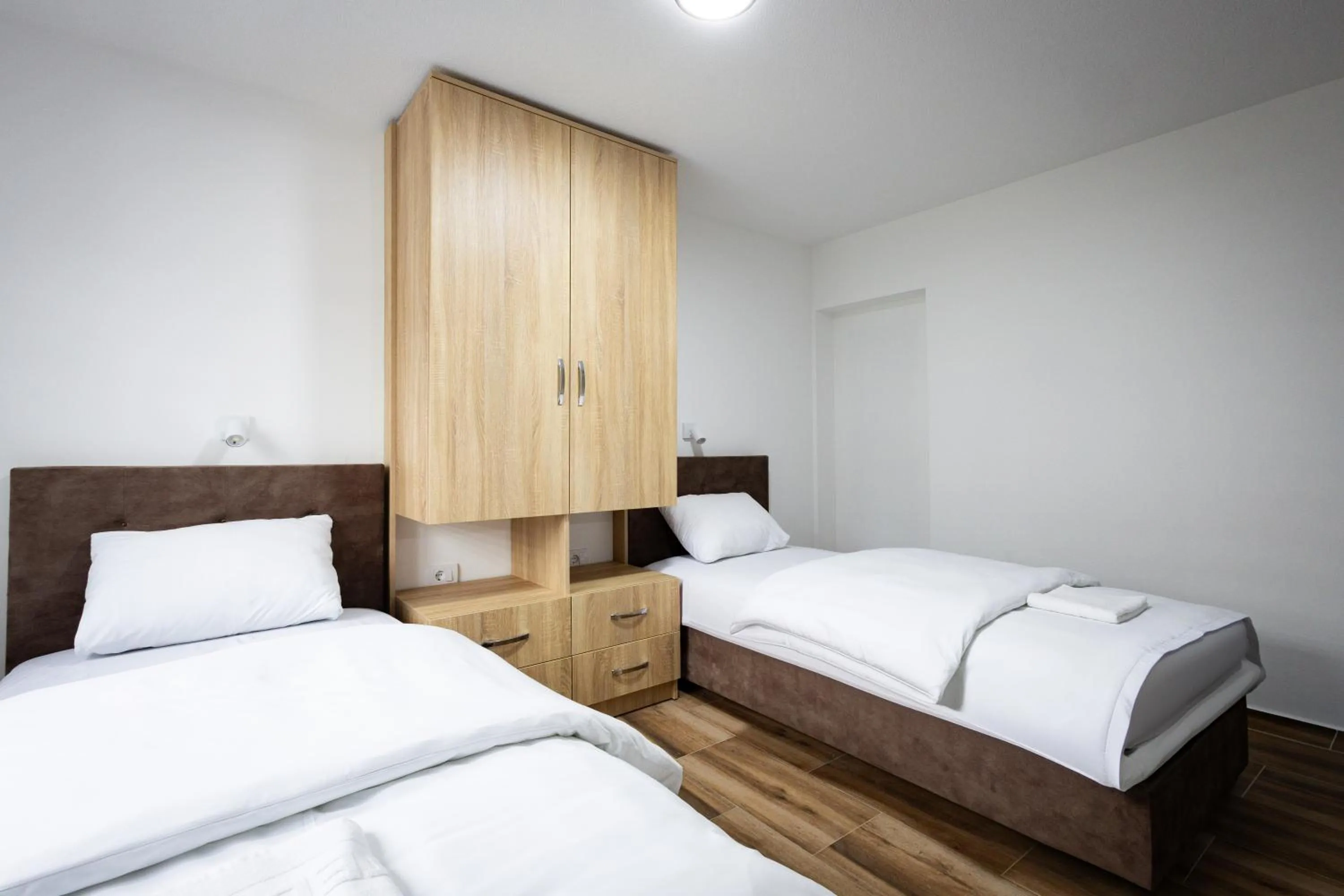 Bed in Restoran & Motel Manjež