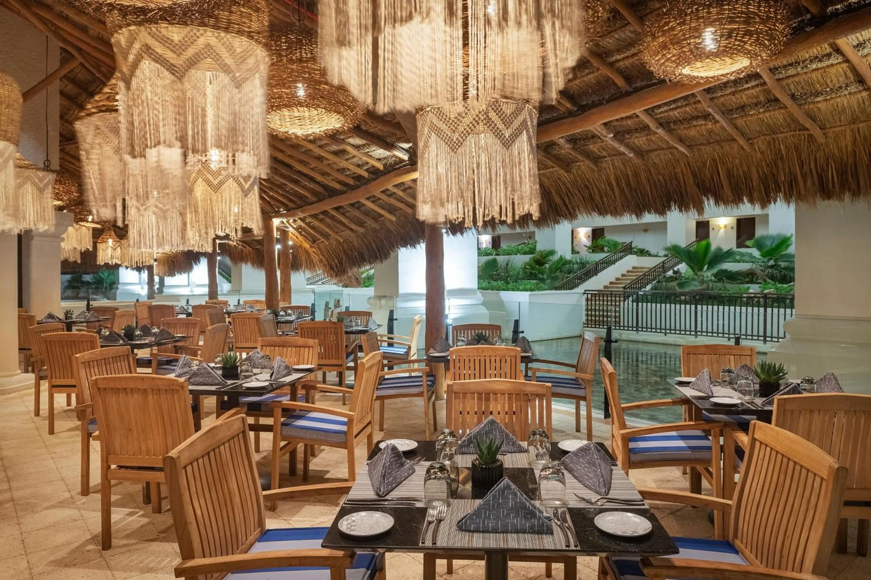 Restaurant/places to eat in Marriott Cancun, An All-Inclusive Resort