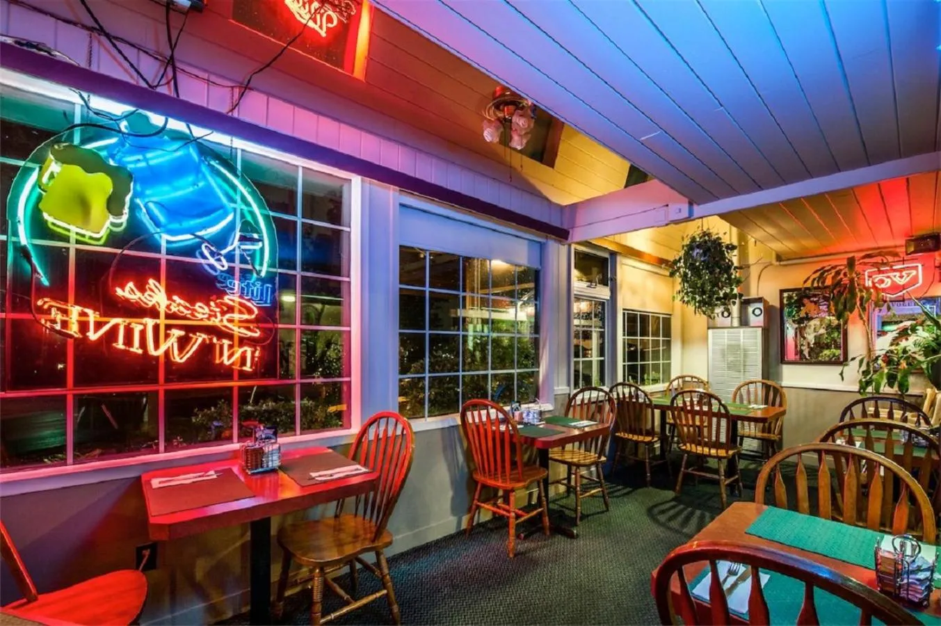 Restaurant/places to eat in Chebucto Inn