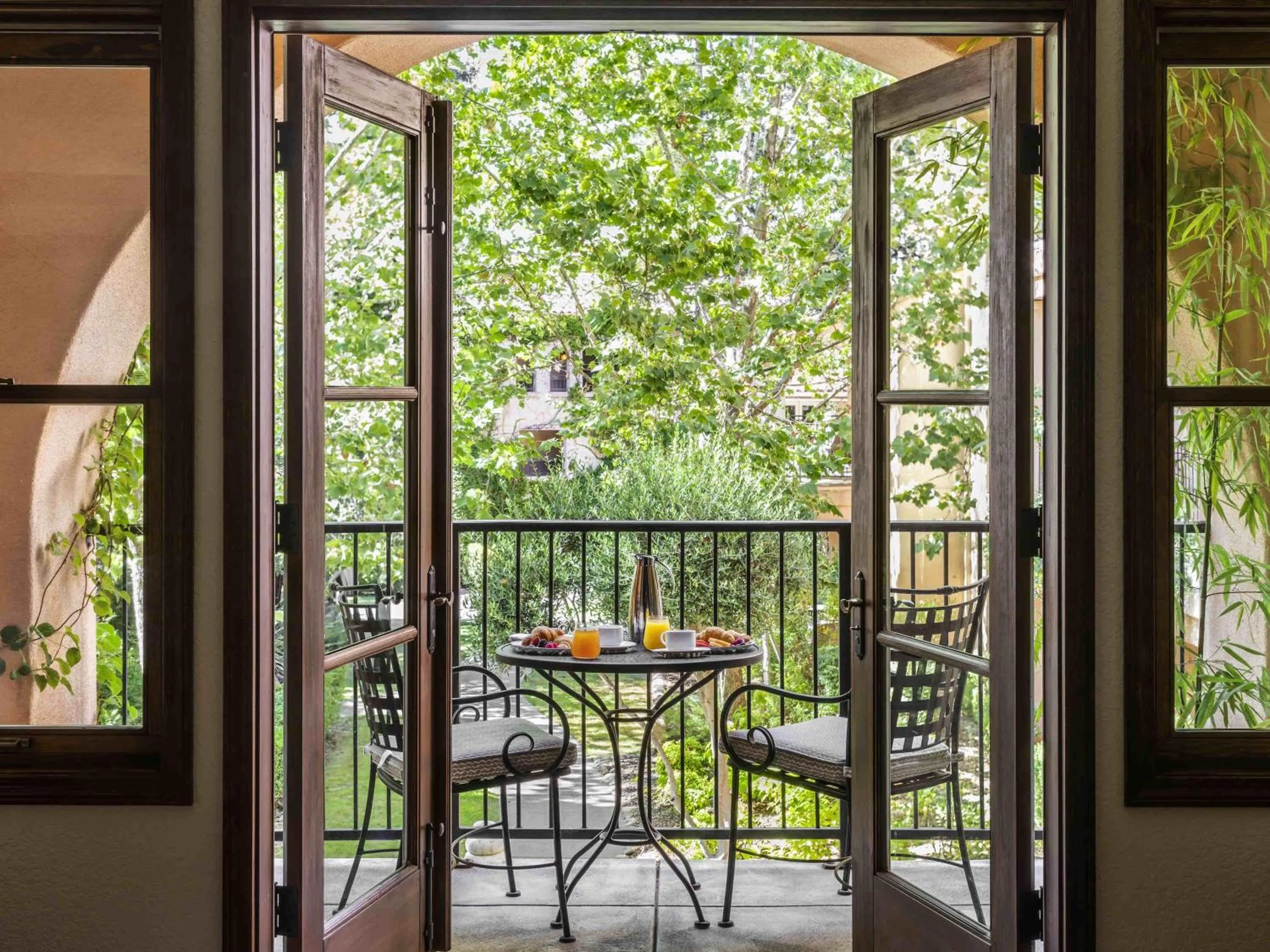 Bedroom in Fairmont Sonoma Mission Inn & Spa