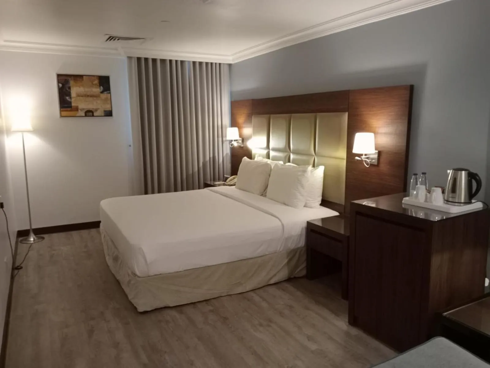 Bed in Golden Tulip Al Khobar