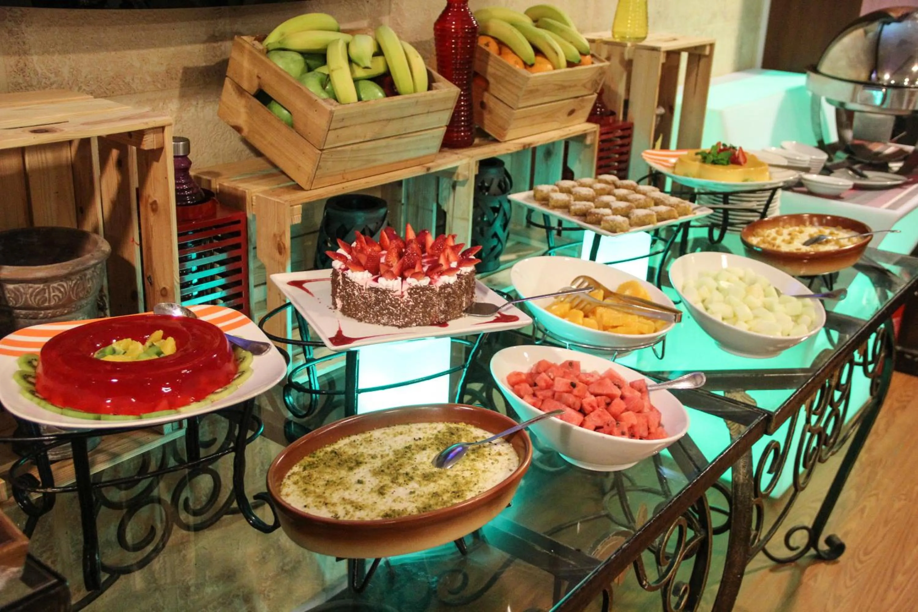 Food in Golden Tulip Al Khobar