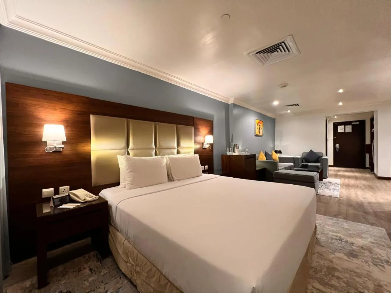 Bed in Golden Tulip Al Khobar