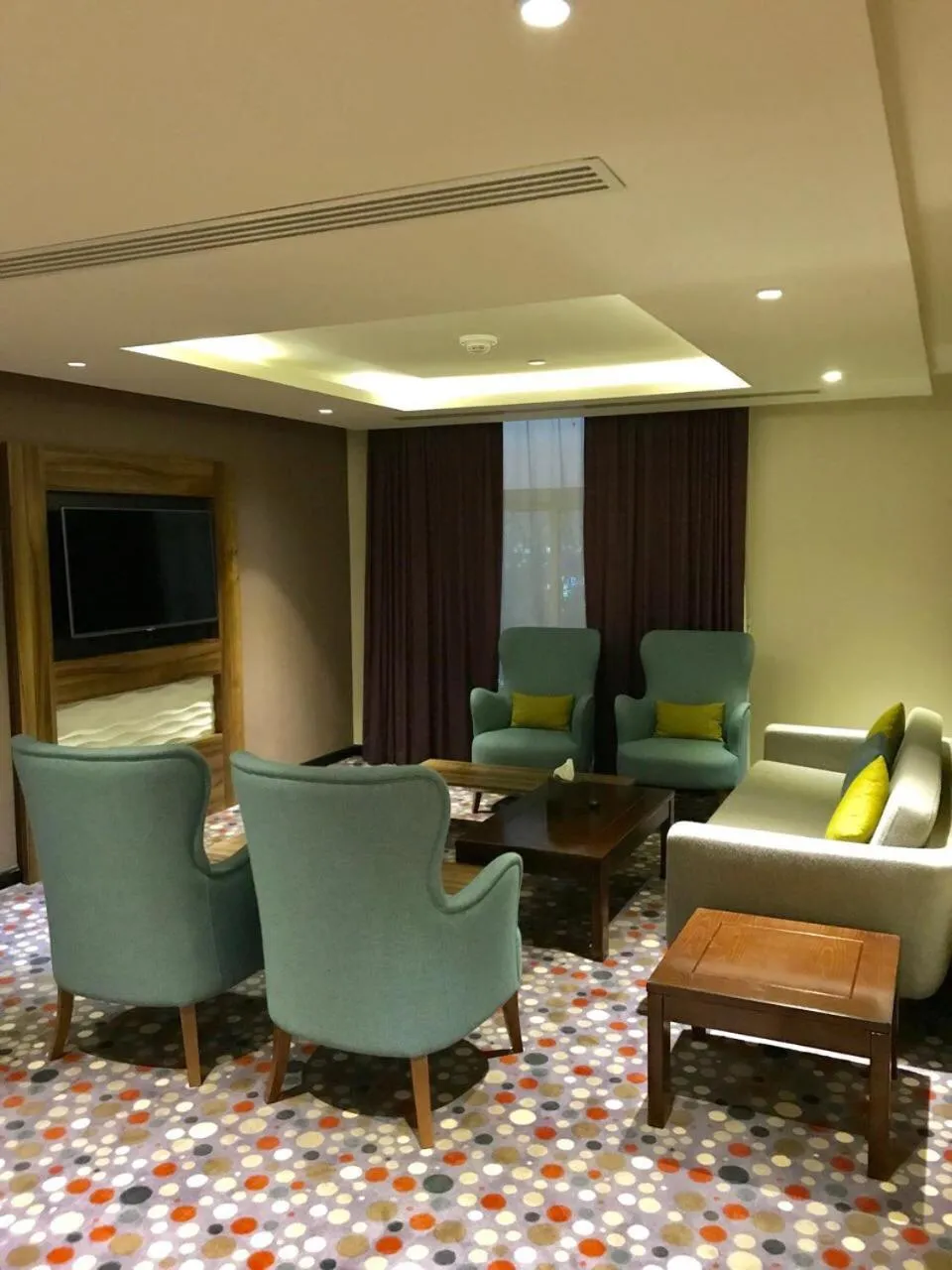 Seating area in Golden Tulip Al Khobar