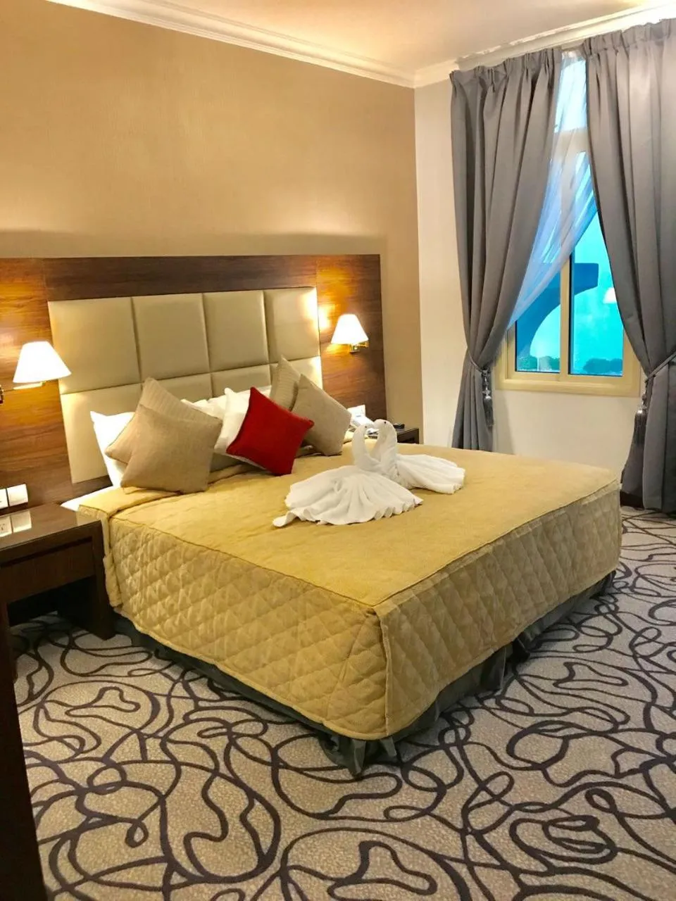 Bed in Golden Tulip Al Khobar