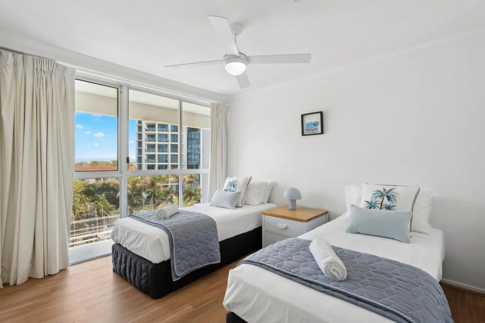 Bed in Baronnet Apartments