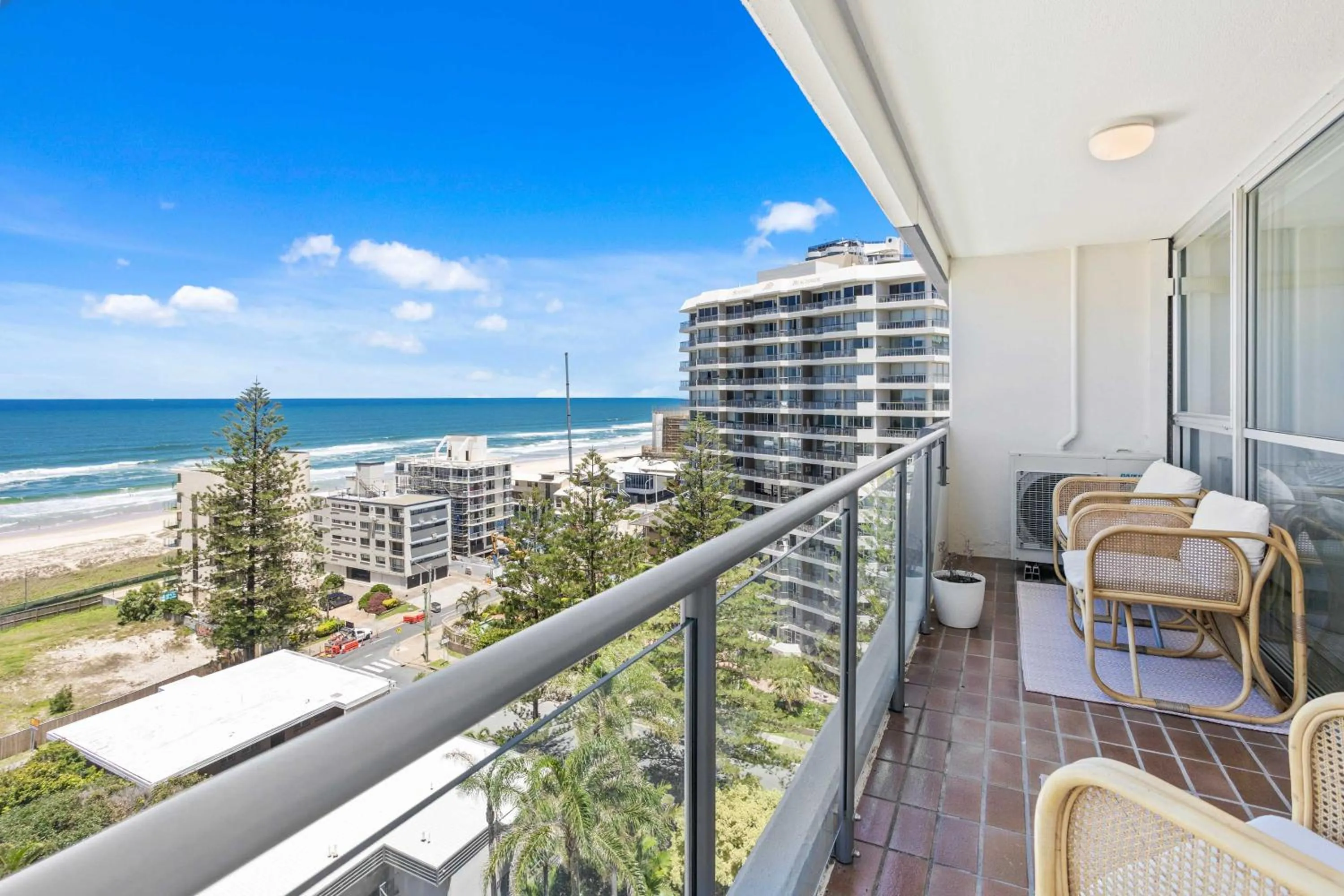 Natural landscape in Baronnet Apartments