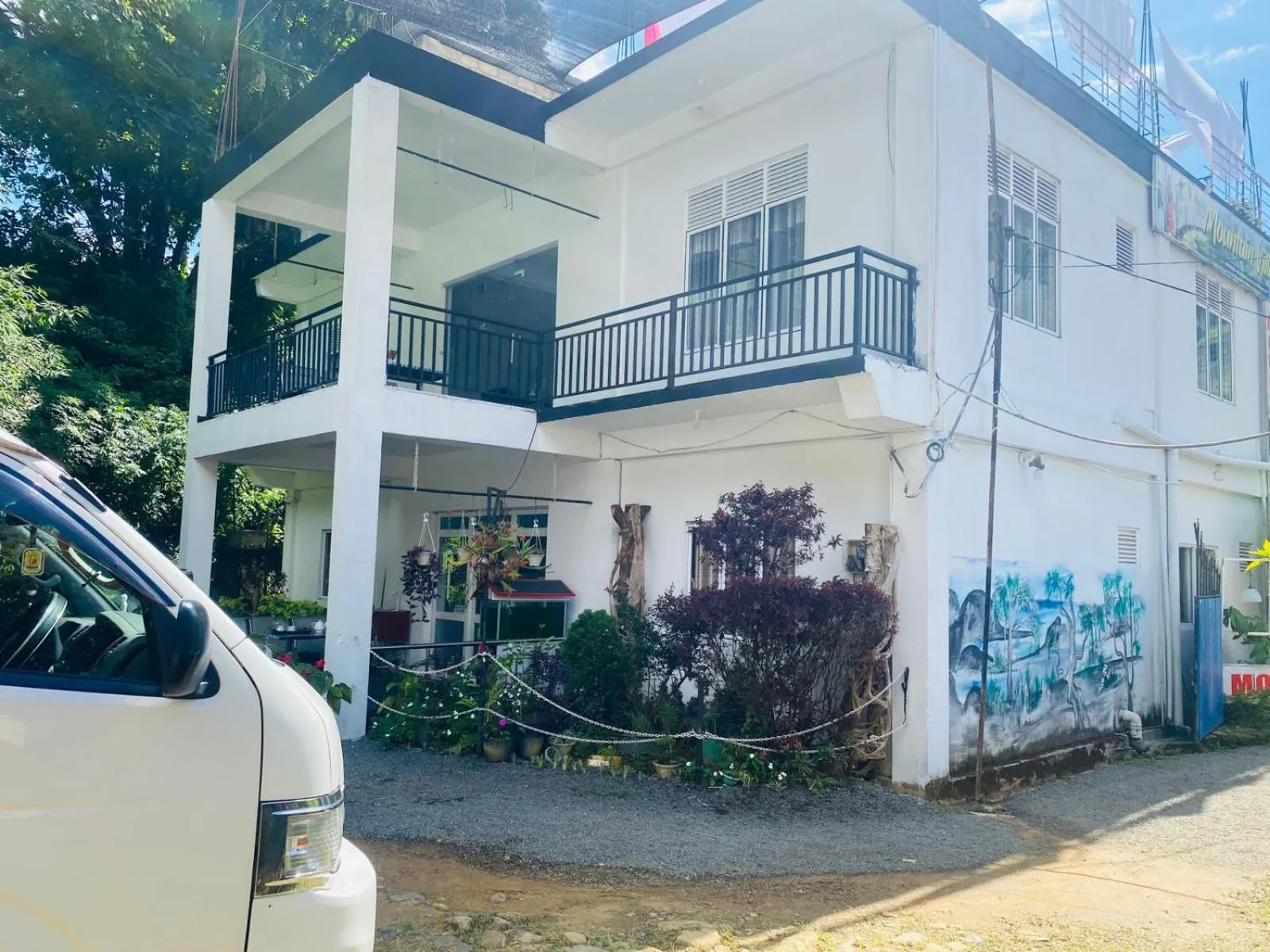 Property building in Mountain Villa Adam's Peak