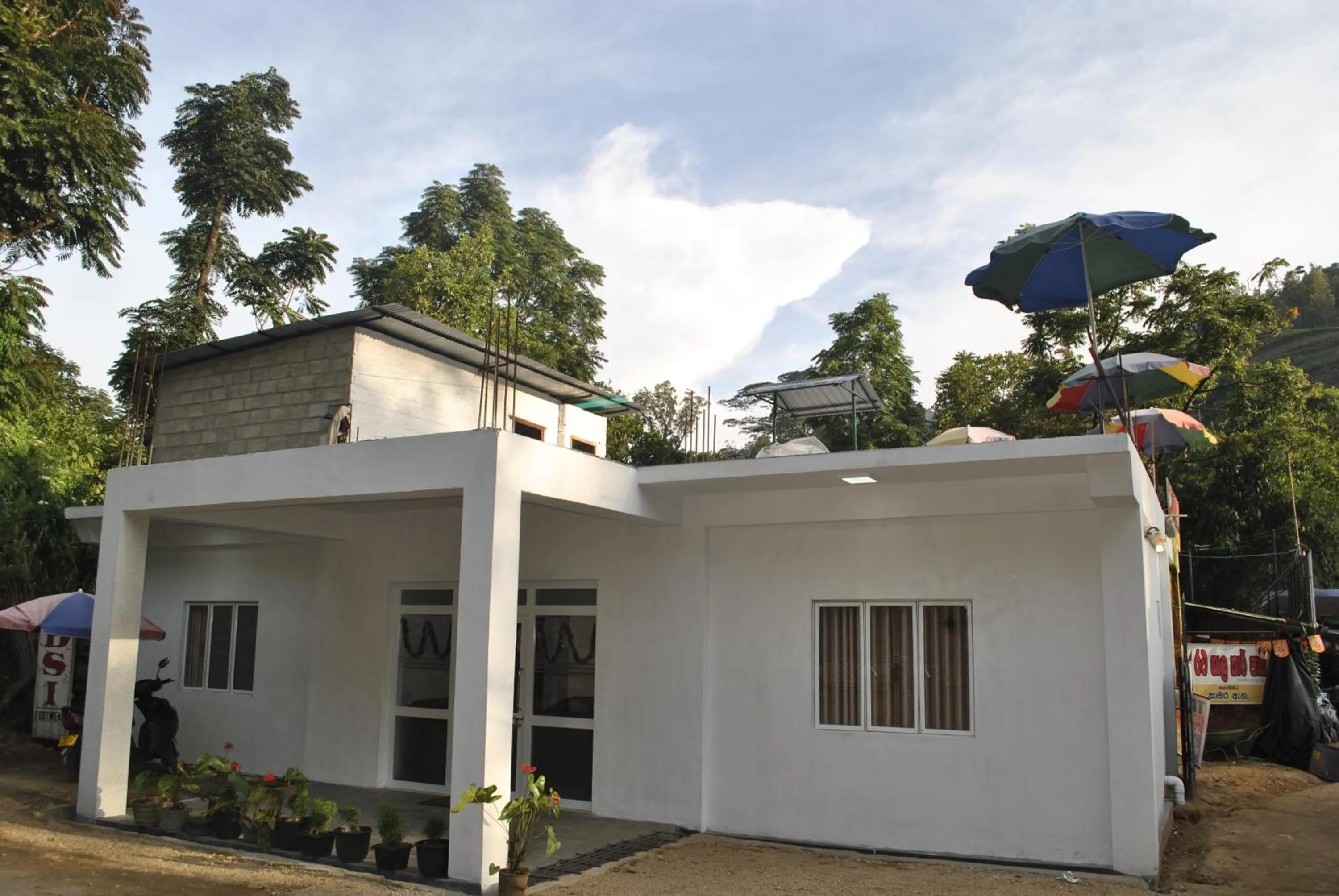 Property building in Mountain Villa Adam's Peak