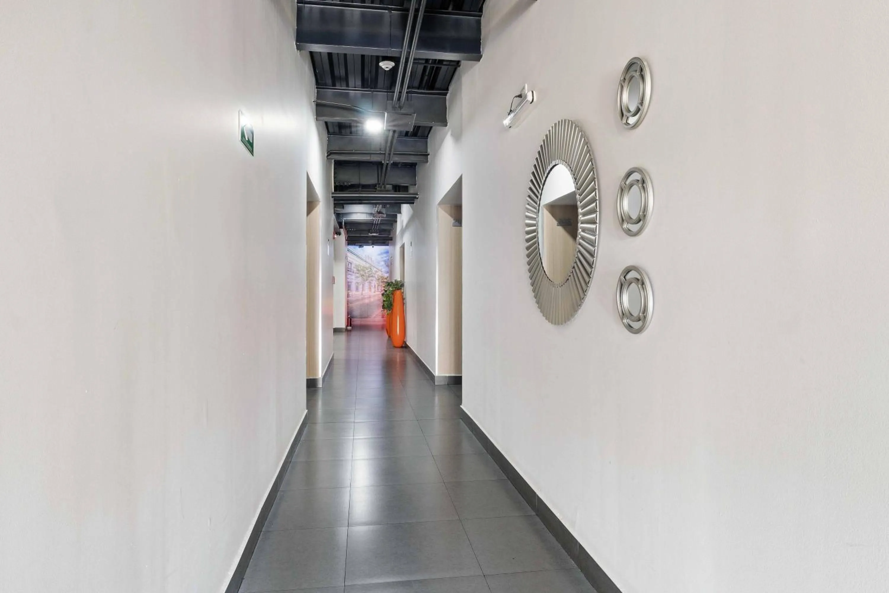 Area and facilities in Homesuites Malecon