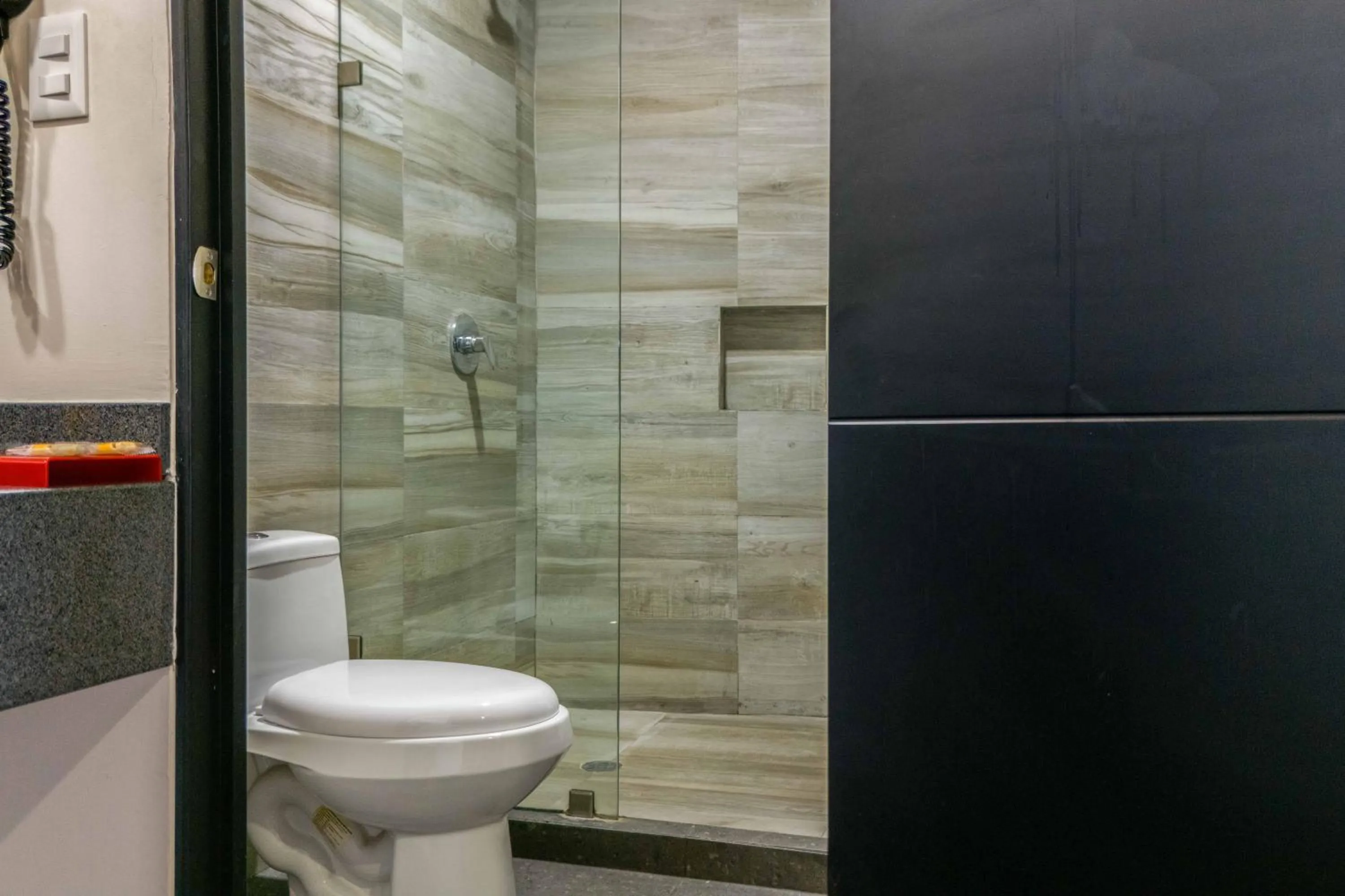 Shower in Homesuites Malecon