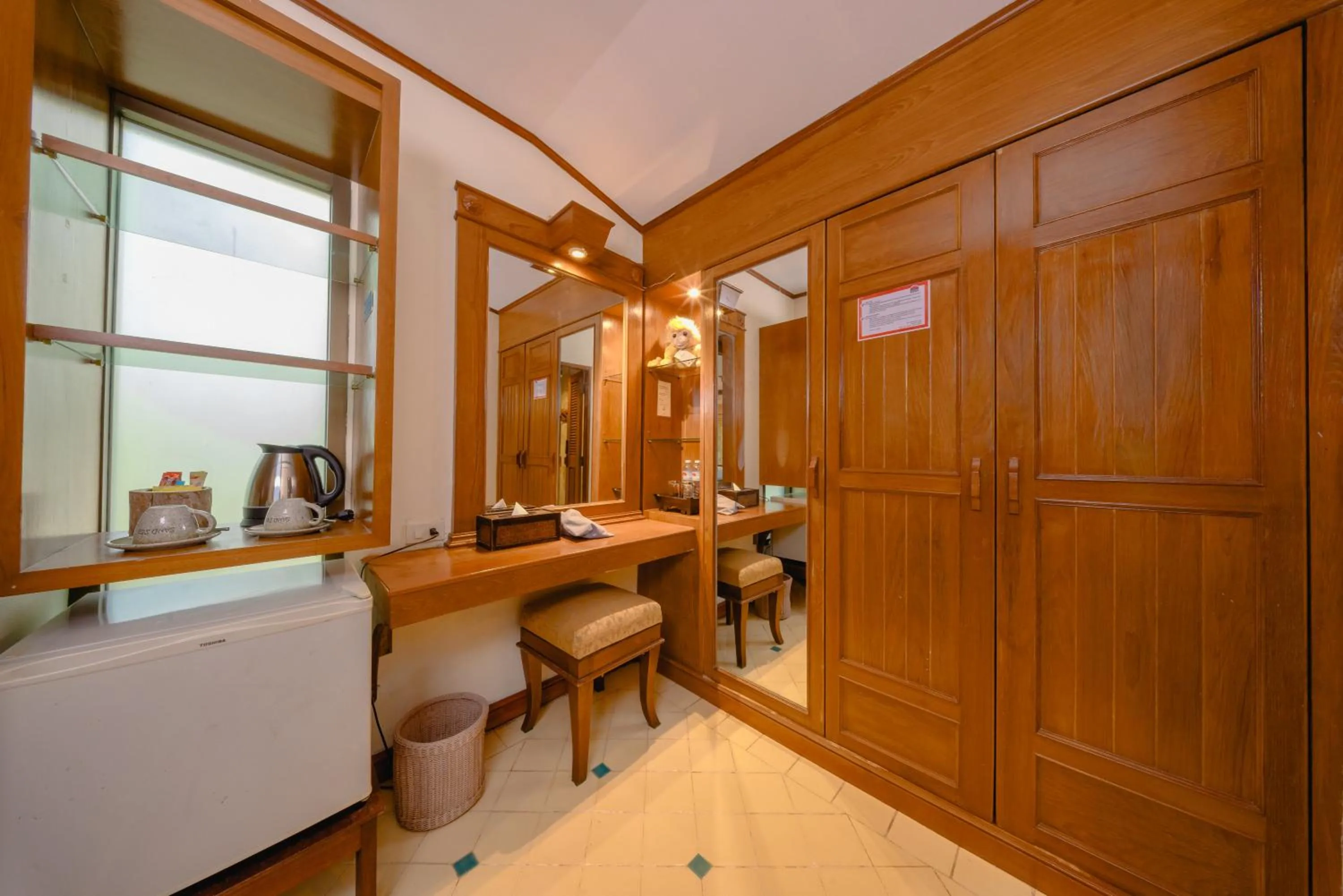 wardrobe in Sand Sea Resort Railay Beach