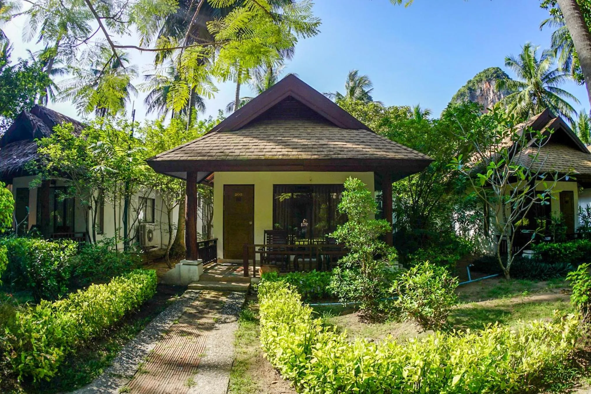 Facade/entrance in Sand Sea Resort Railay Beach