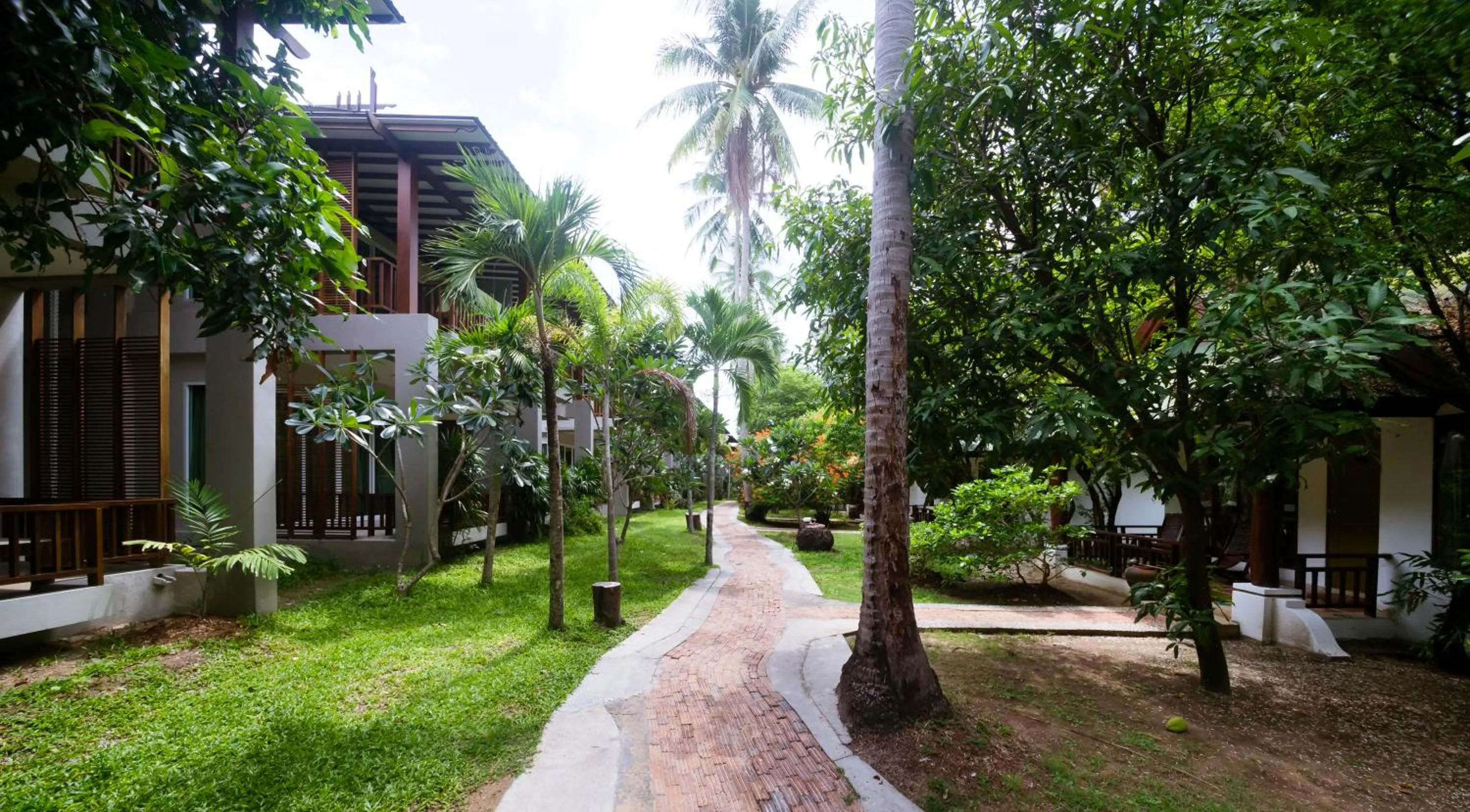 Garden in Sand Sea Resort Railay Beach