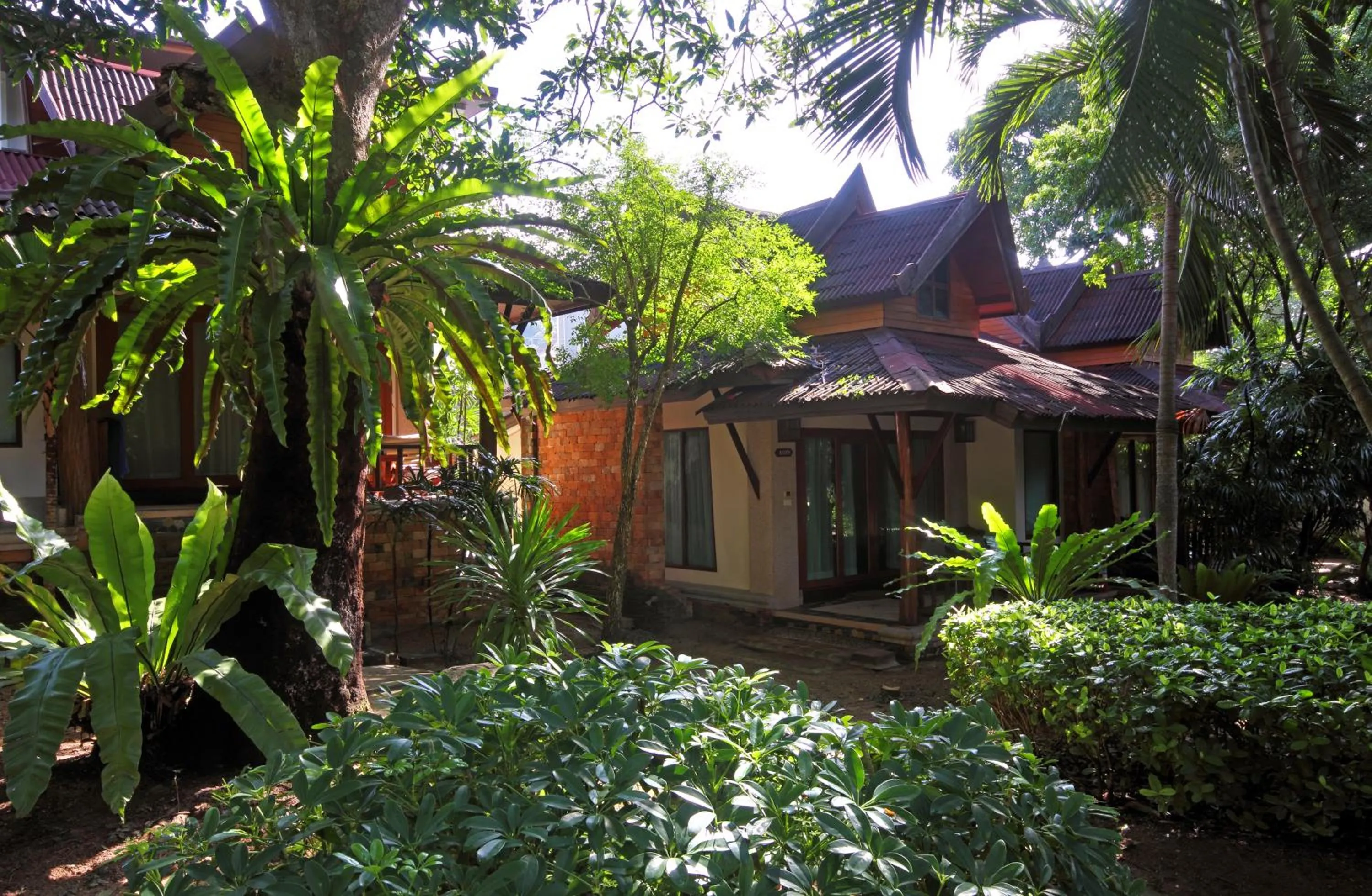Garden view in Sand Sea Resort Railay Beach