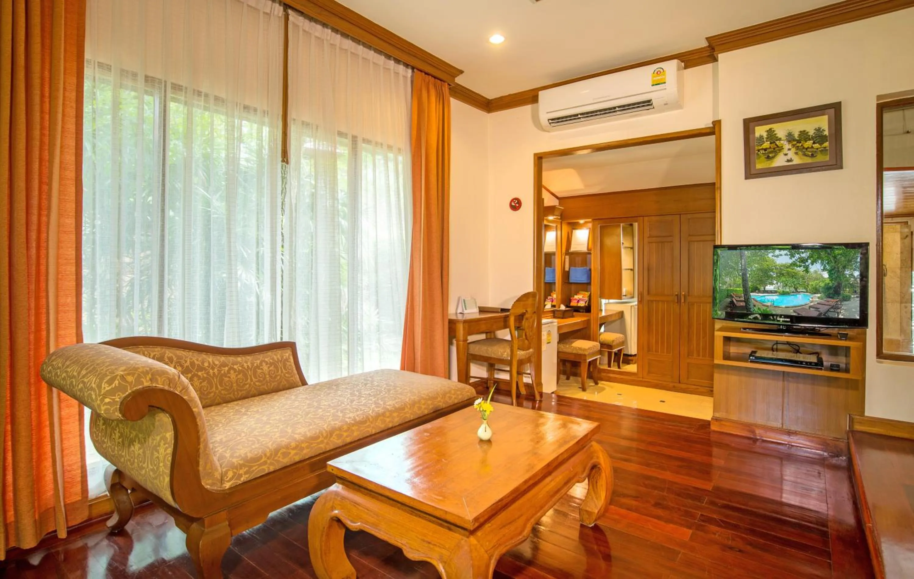 Living room in Sand Sea Resort Railay Beach