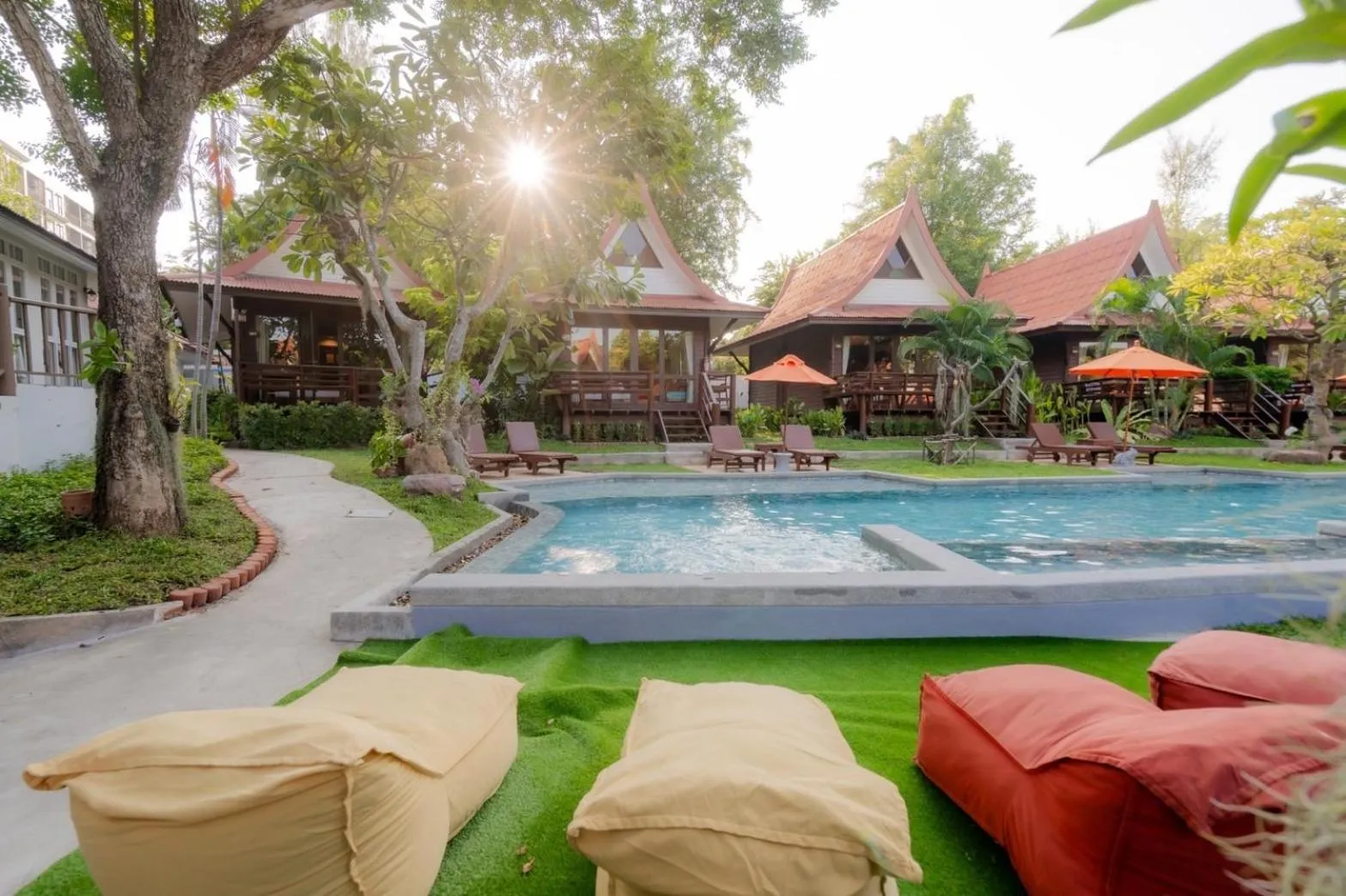 Pool view in Baan Duangkaew Resort