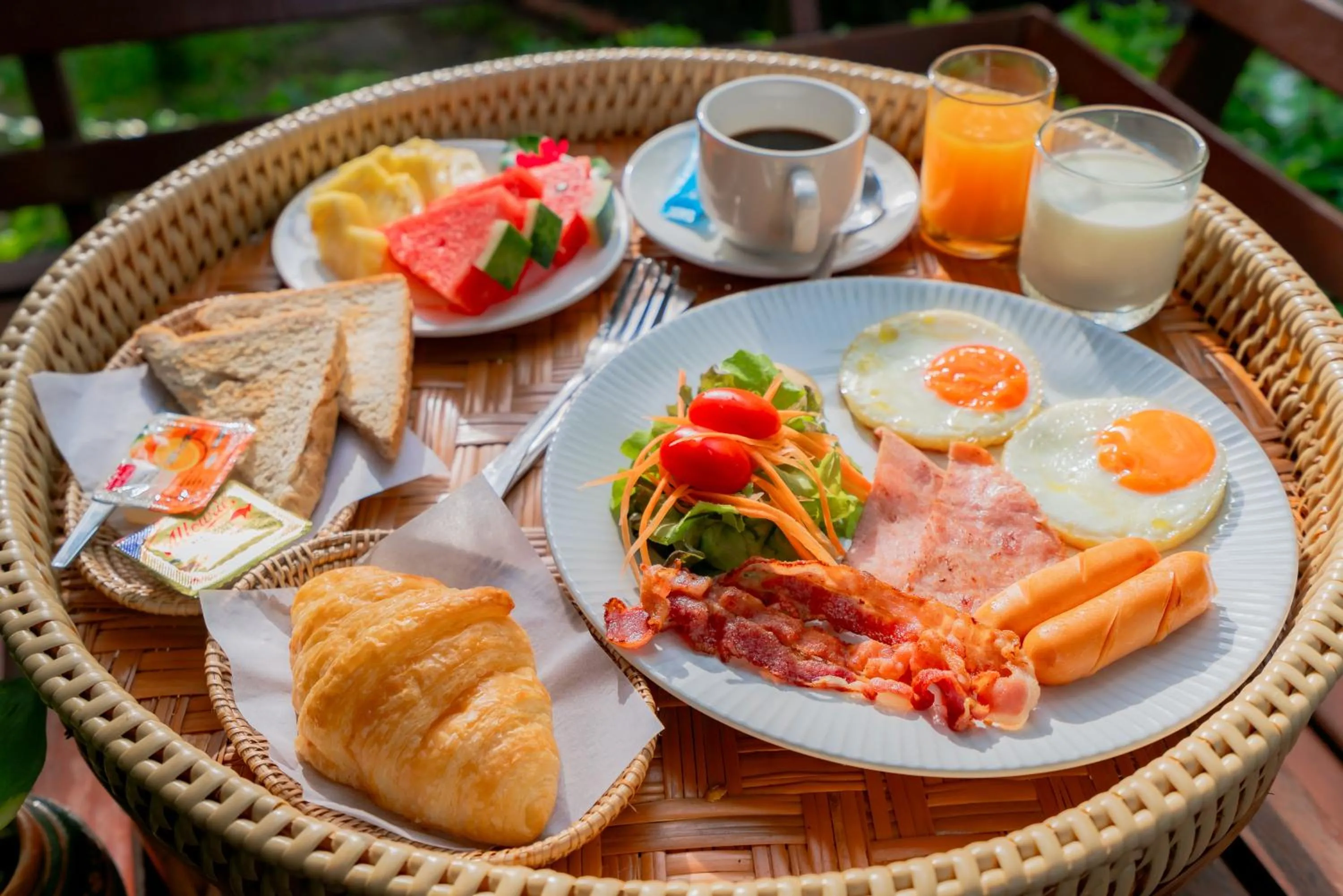 Food and drinks in Baan Duangkaew Resort