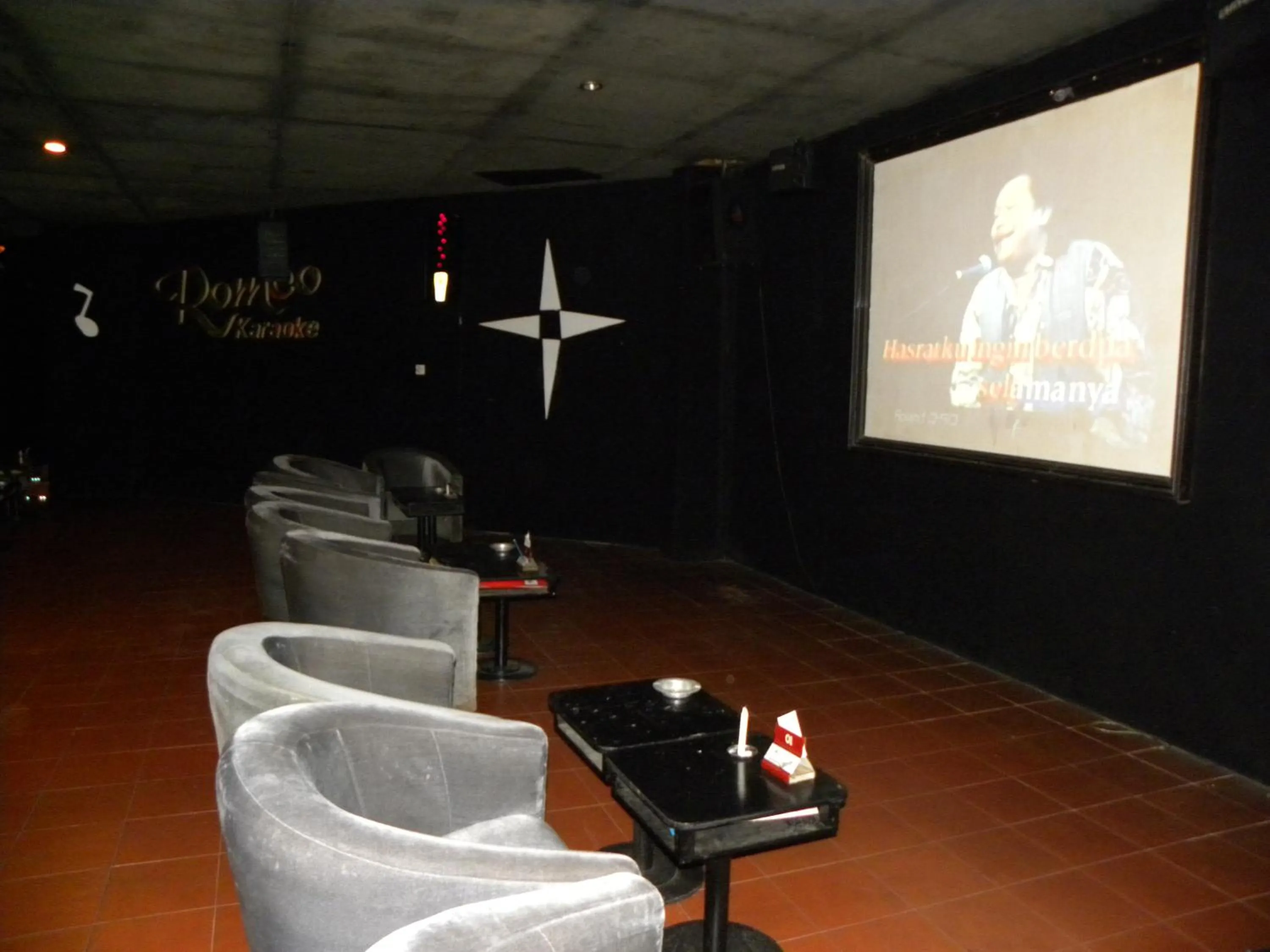 Karaoke in Hotel Sibayak Internasional