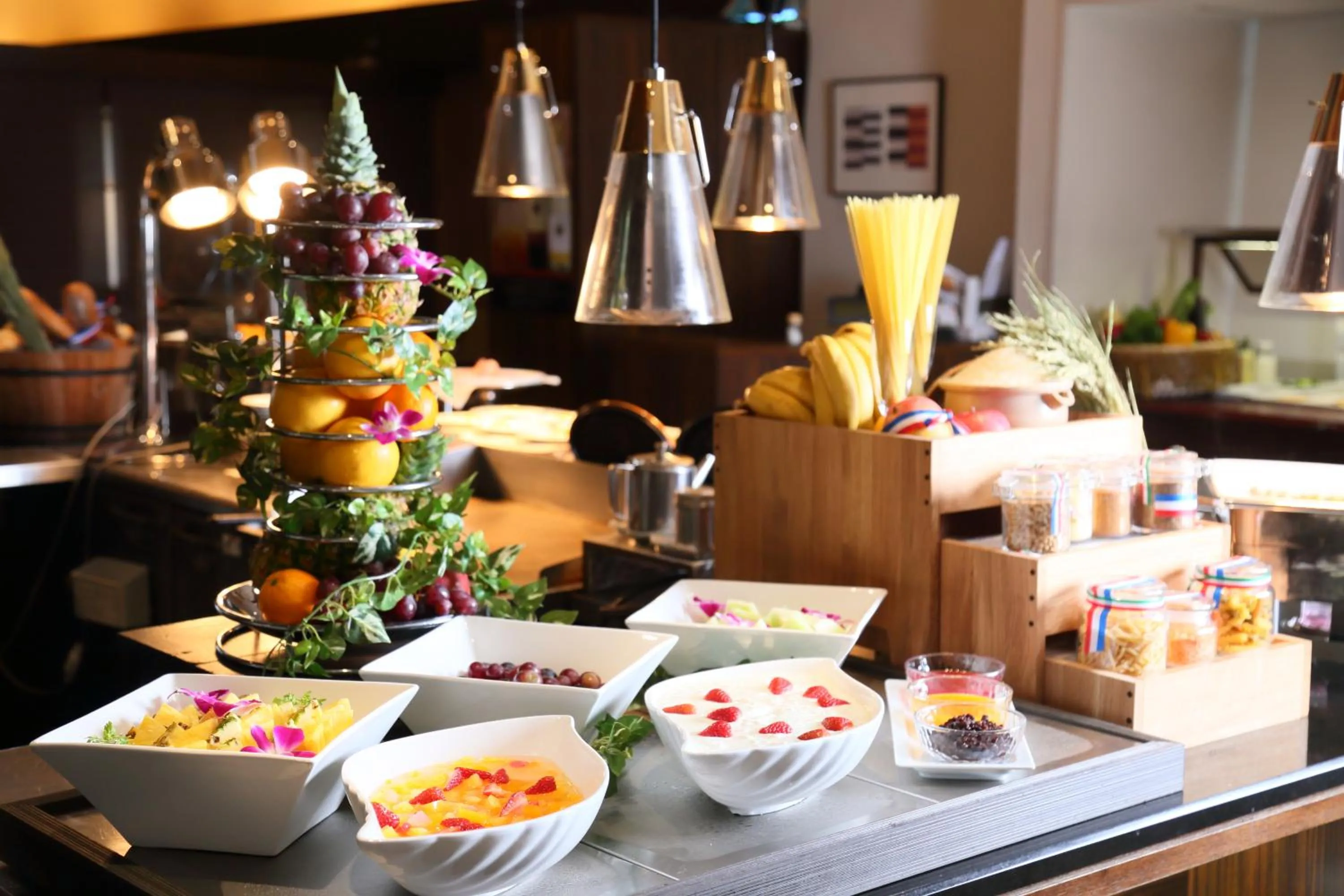 Buffet breakfast in Osaka Tokyu REI Hotel