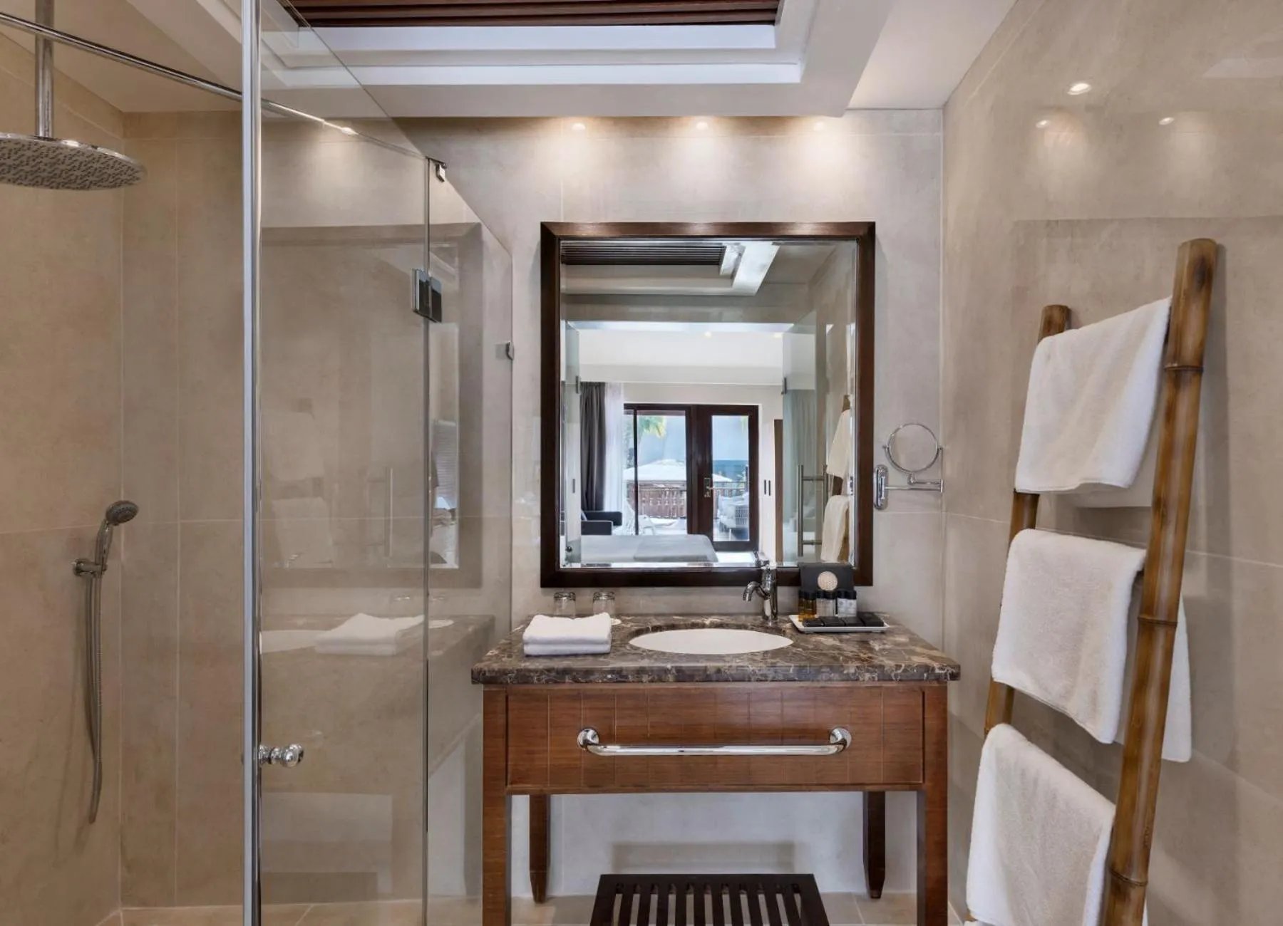 Shower in Orchid Eilat Hotel