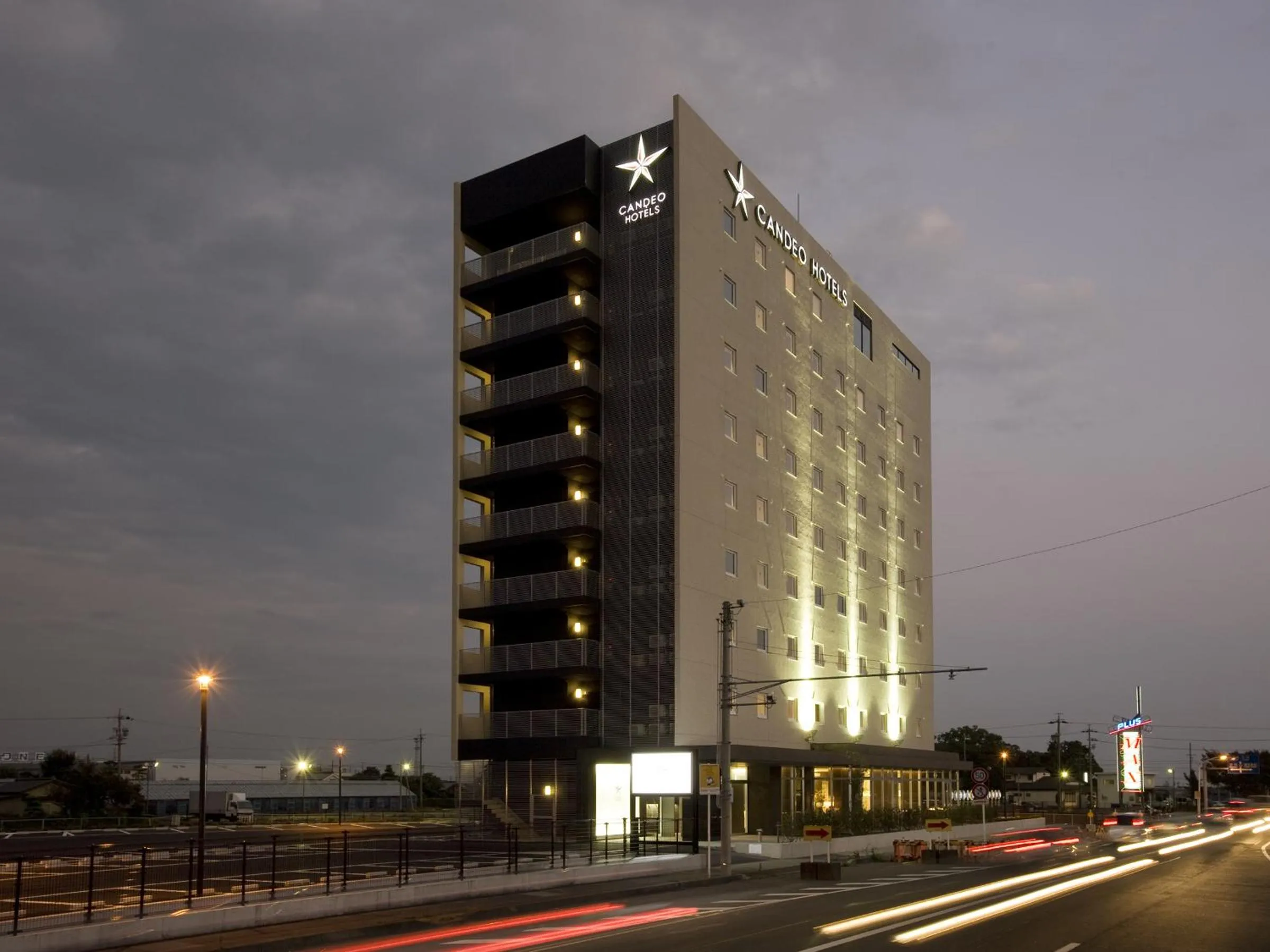 Property building in Candeo Hotels Shizuoka Shimada