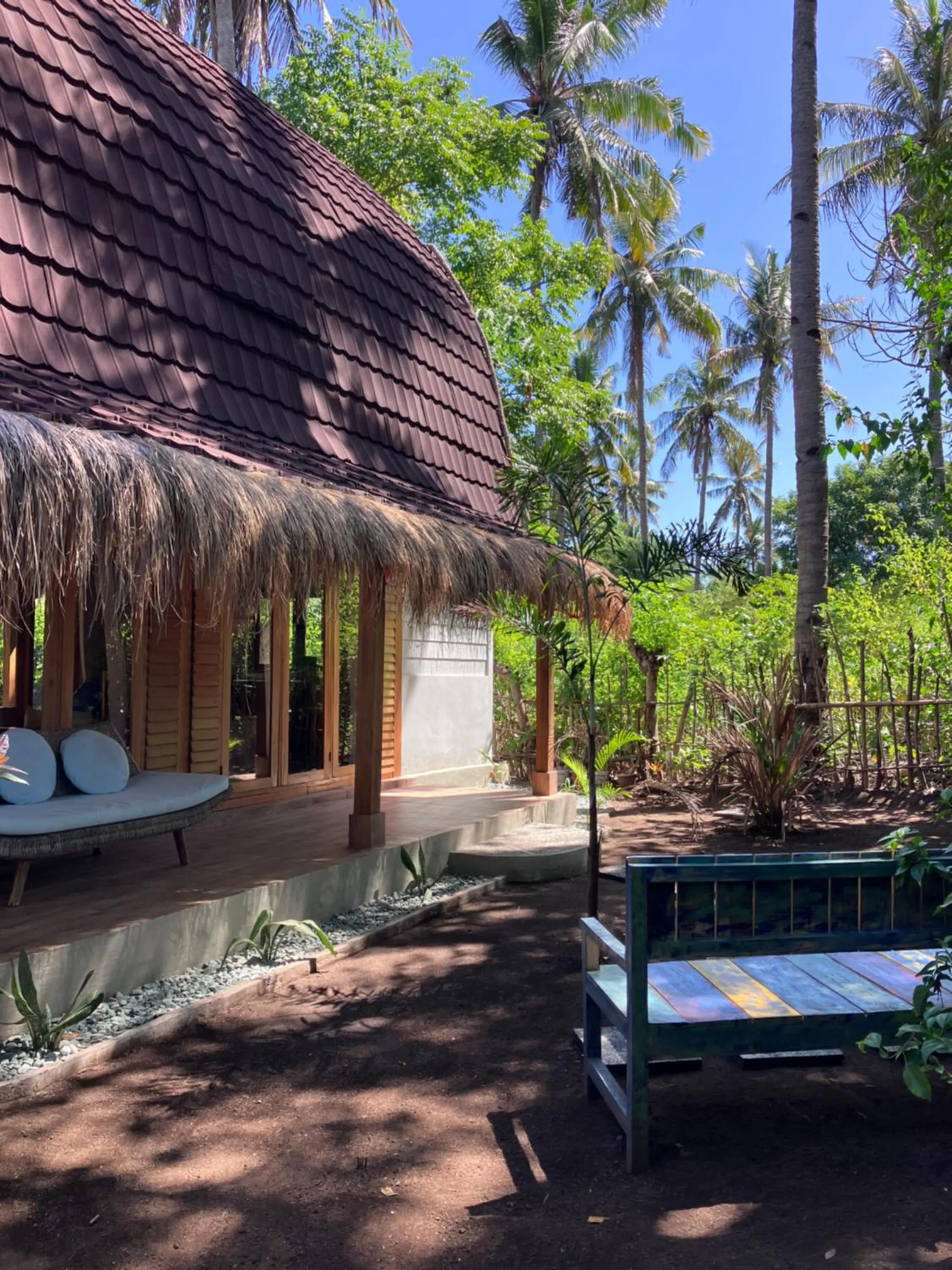 Meno Madia Bungalows