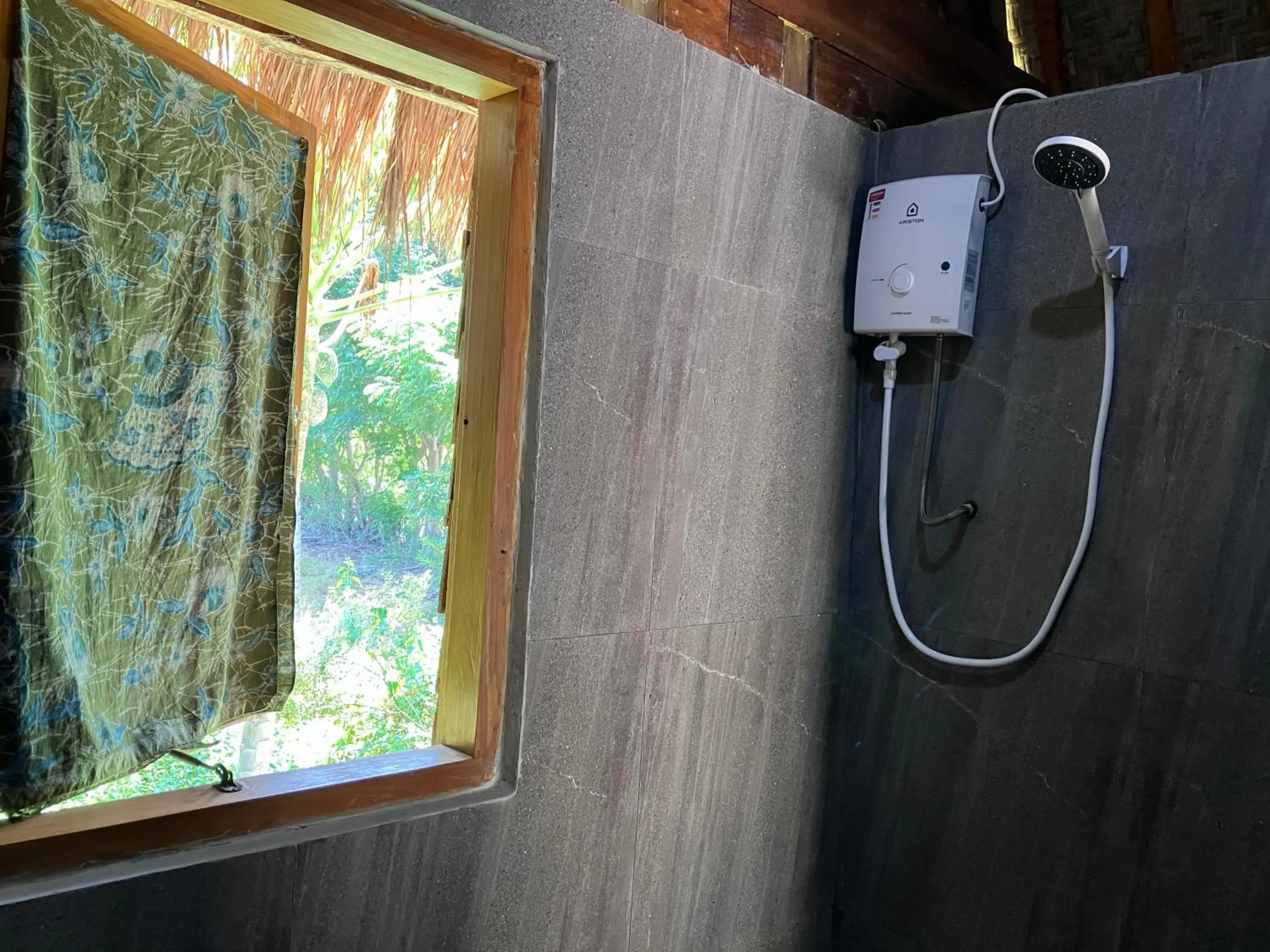 Meno Madia Bungalows