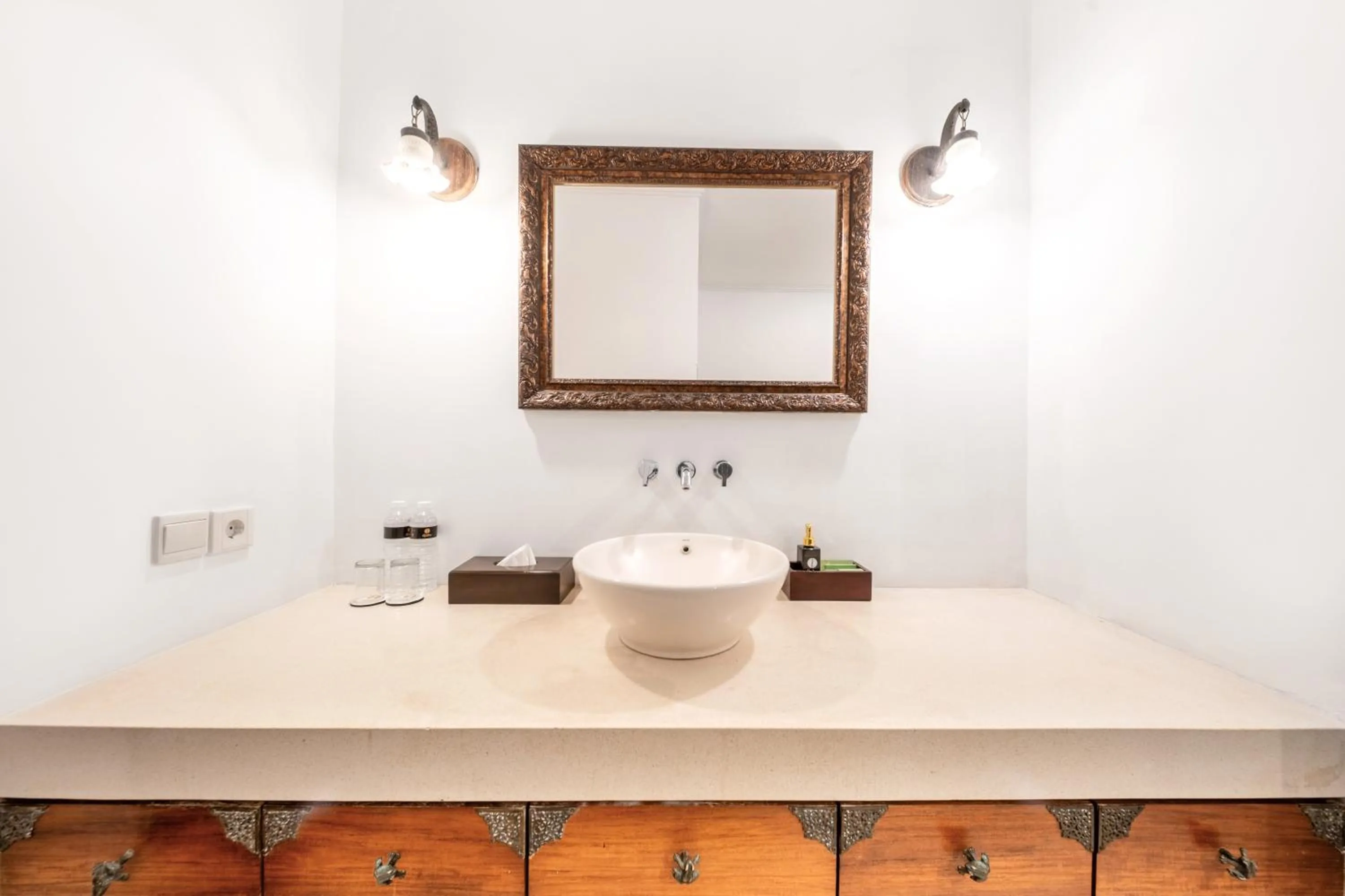 Bathroom in djabu Canggu Beach Villa