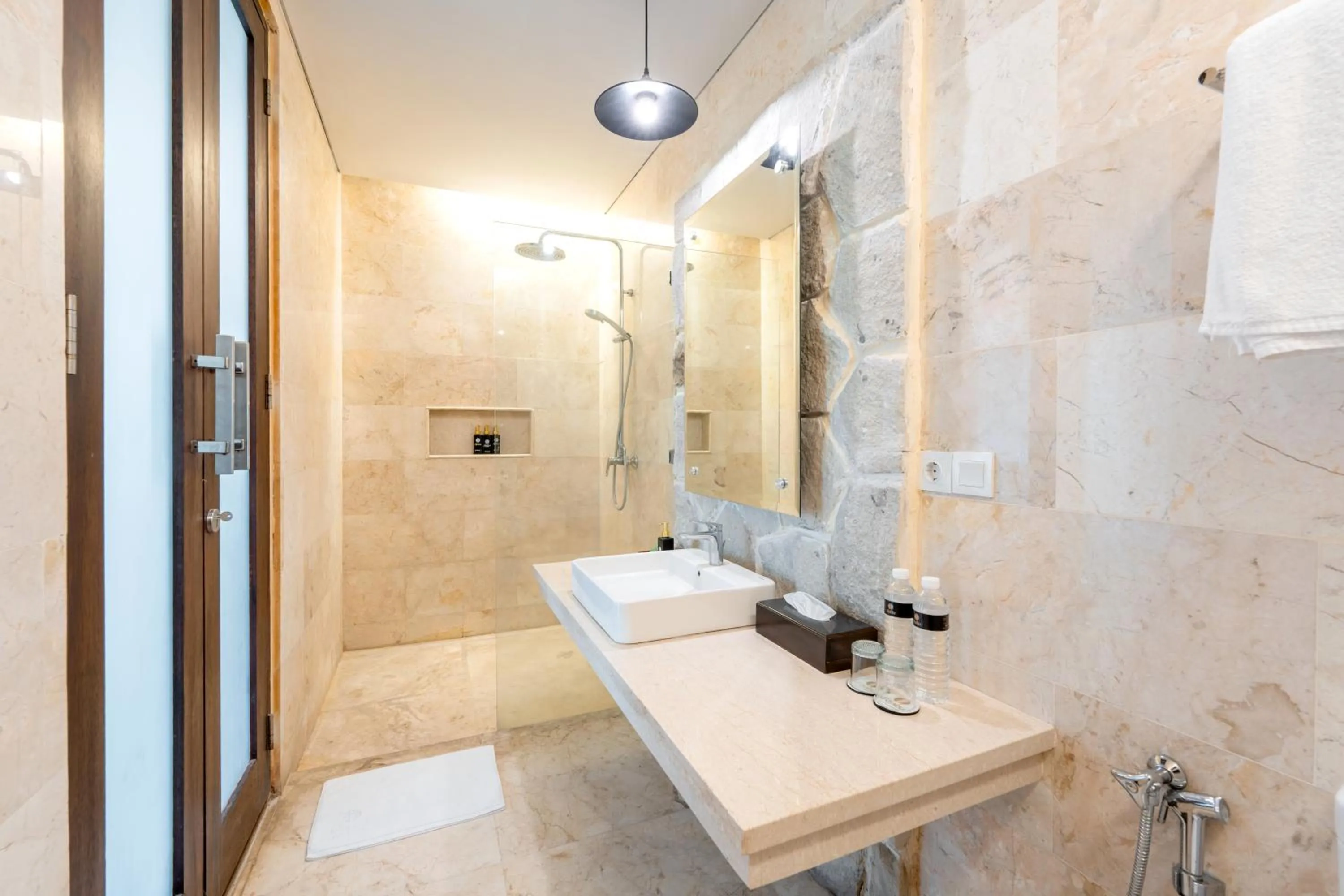 Bathroom in djabu Canggu Beach Villa