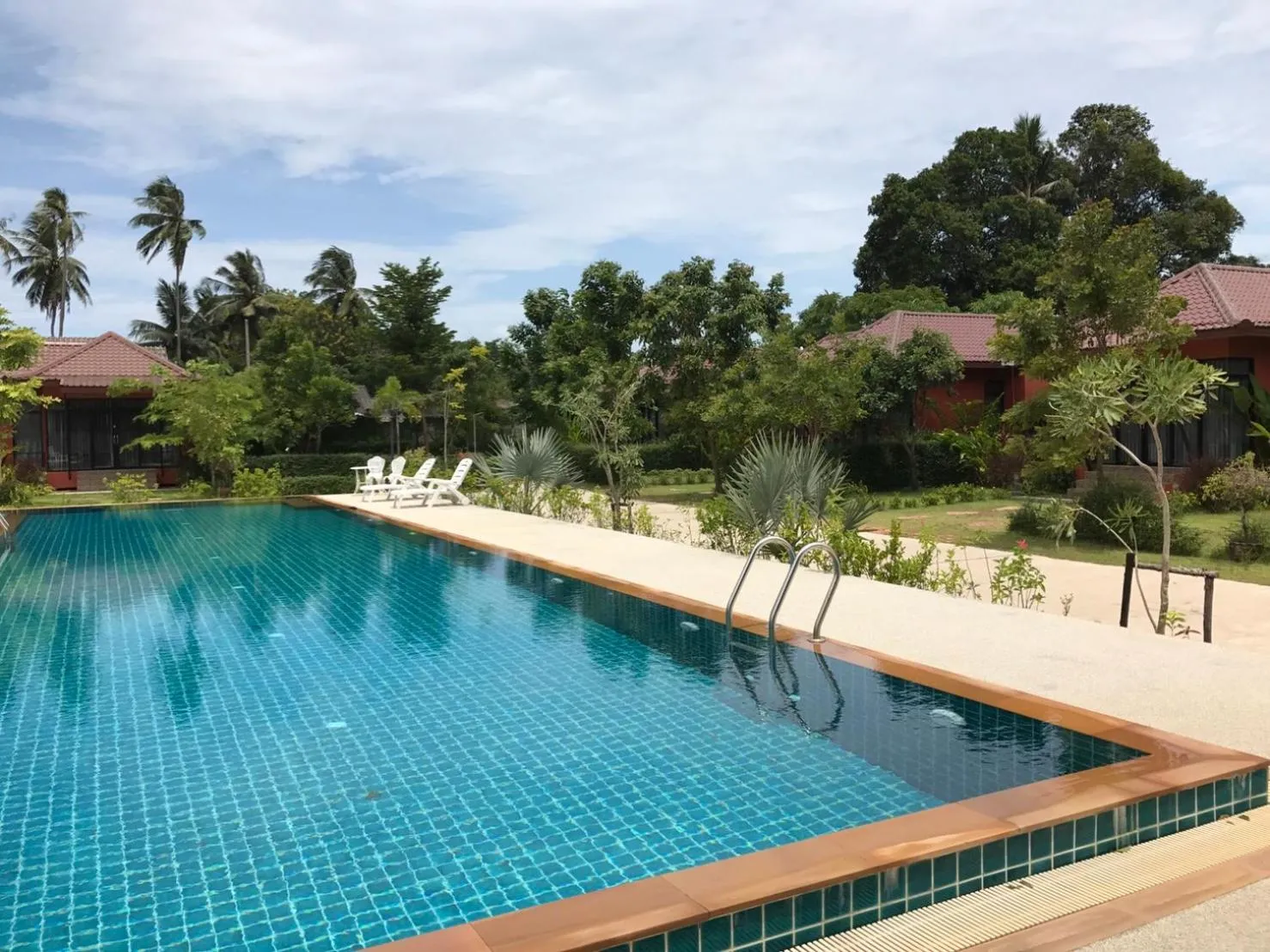 Swimming pool in Saree Lagoon Villa Koh Samui
