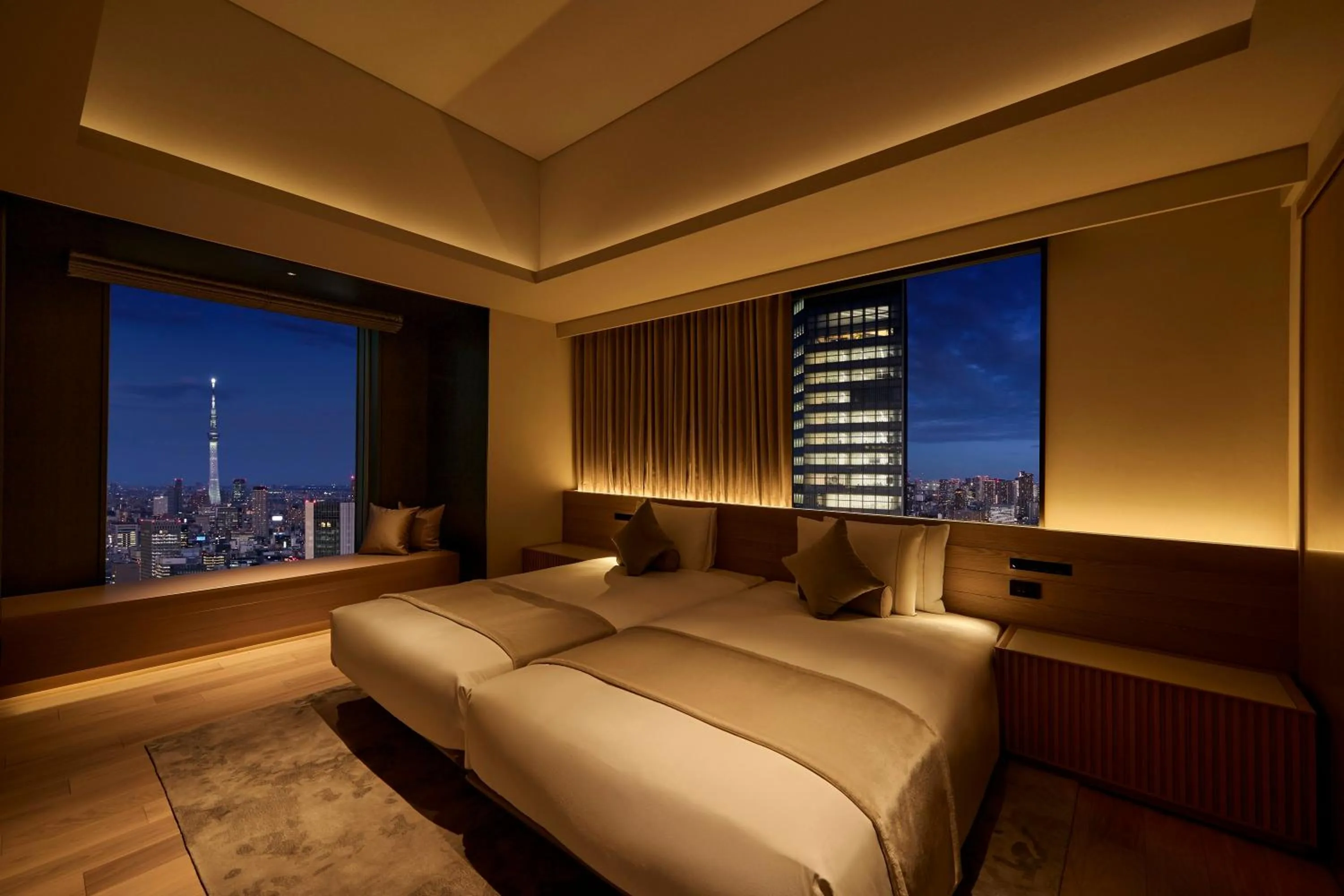 Bed in The Royal Park Hotel Iconic Tokyo Shiodome