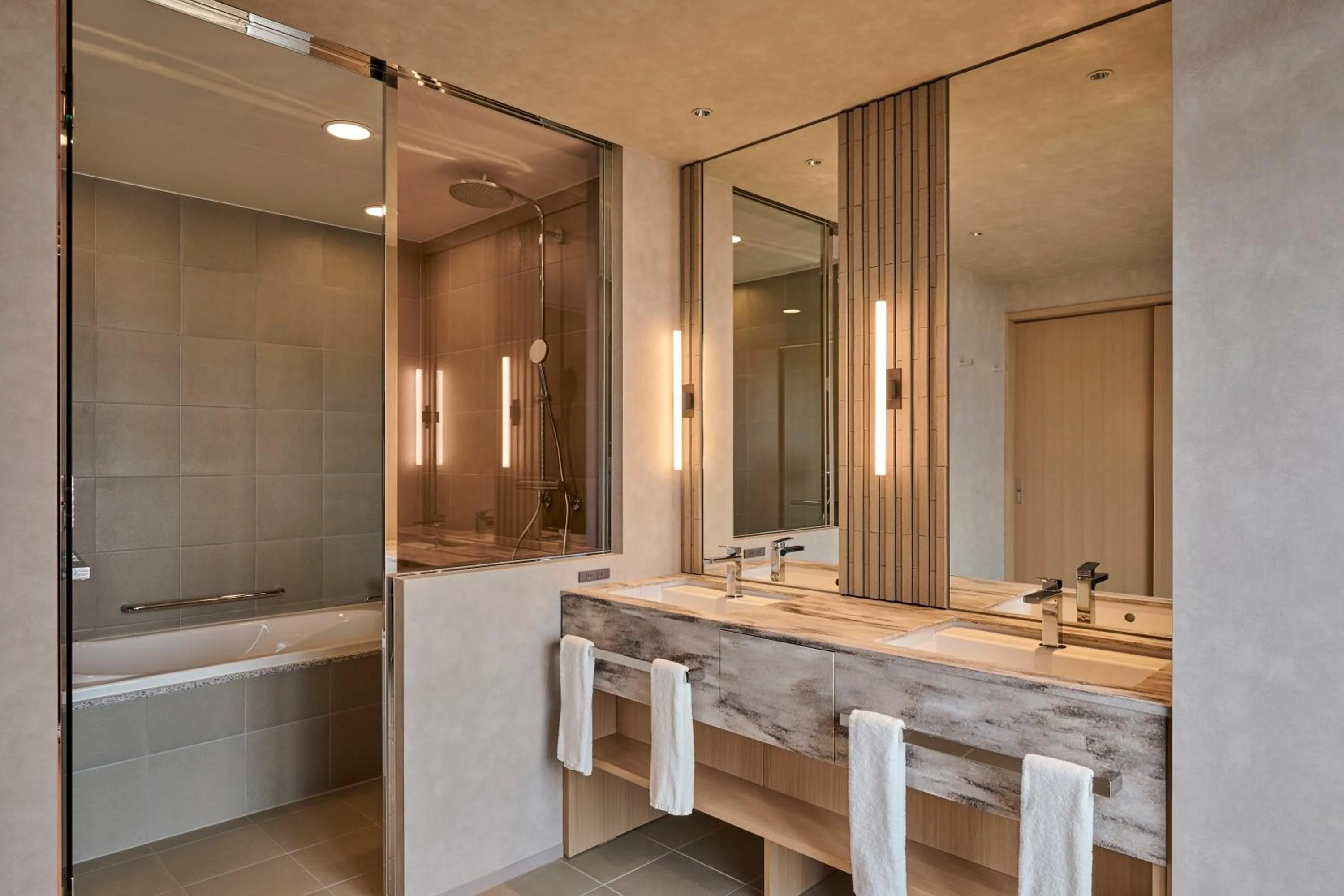 Bathroom in The Royal Park Hotel Iconic Tokyo Shiodome